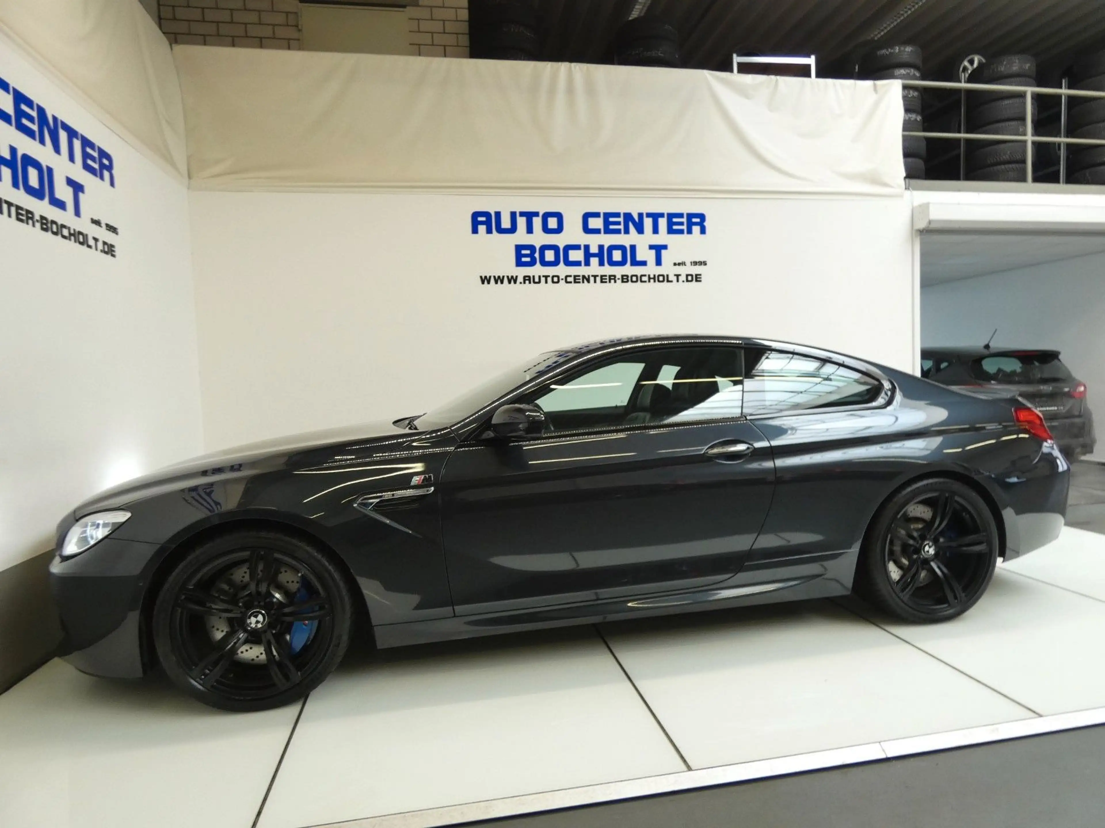 BMW M6 Coupe*HUD*360Kamera*NaviProf*LM 20-Zoll — photo 12