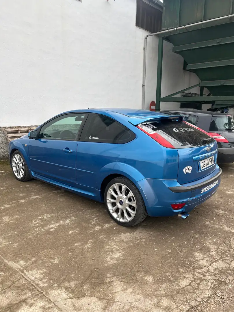 Ford Focus 2.0TDCI S - 2