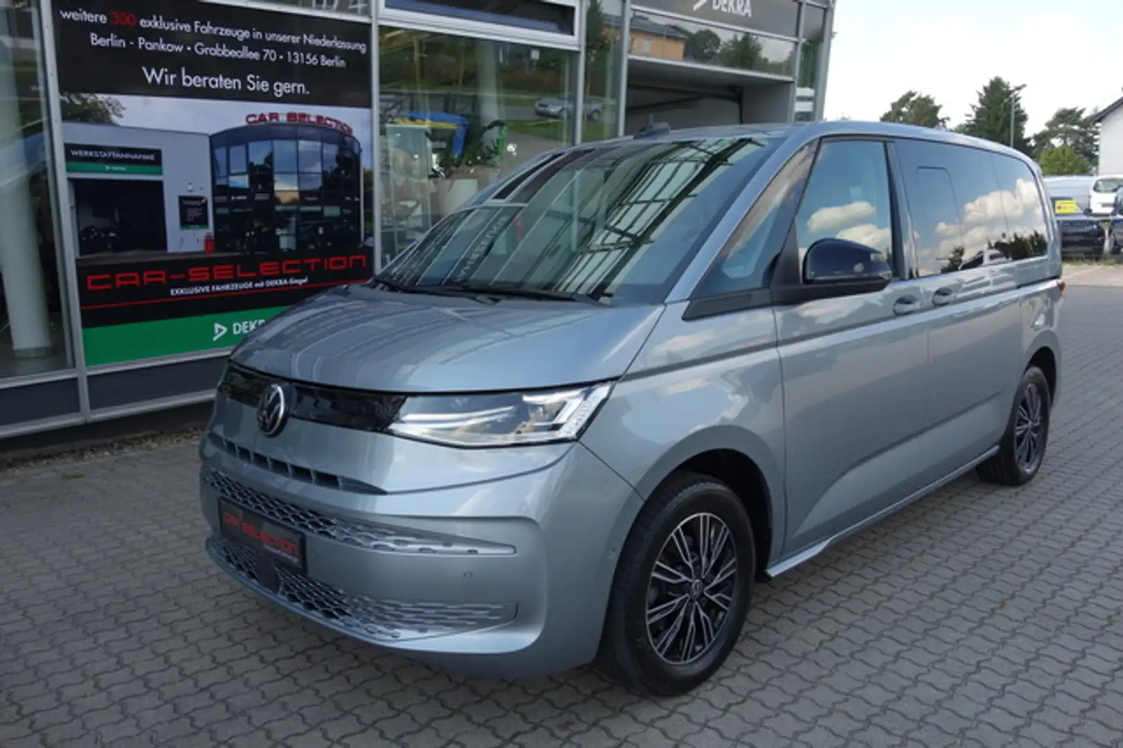 Volkswagen T7 Multivan 2,0 TDI 2xeTÜR/PANO/STDHZG/TISCH/LED Gris - 1