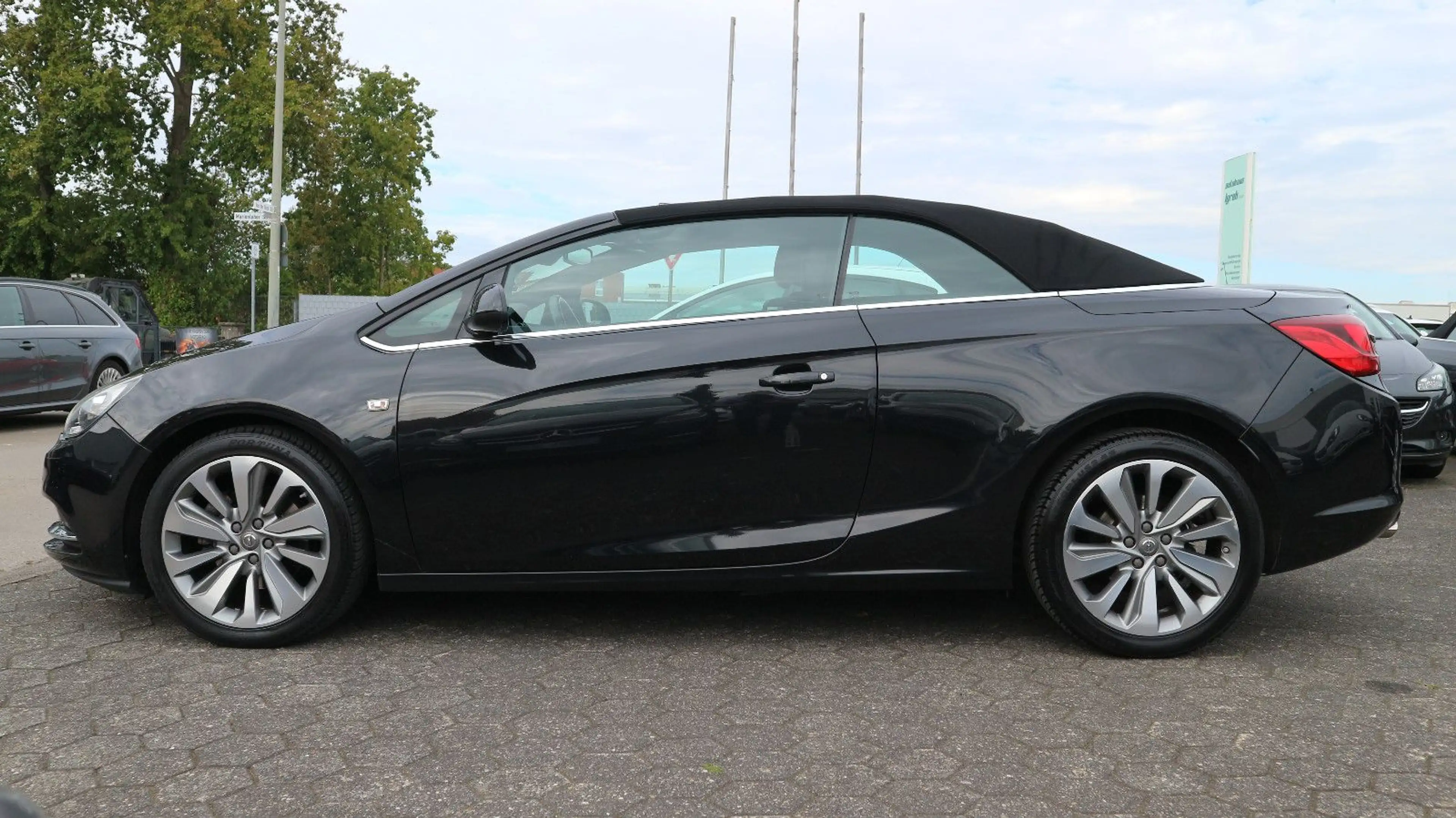 Opel Cascada Innovation Navi/Kamera/Automatik/Xenon.. — photo 7