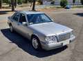 Mercedes-Benz E 200 Argento - thumbnail 1