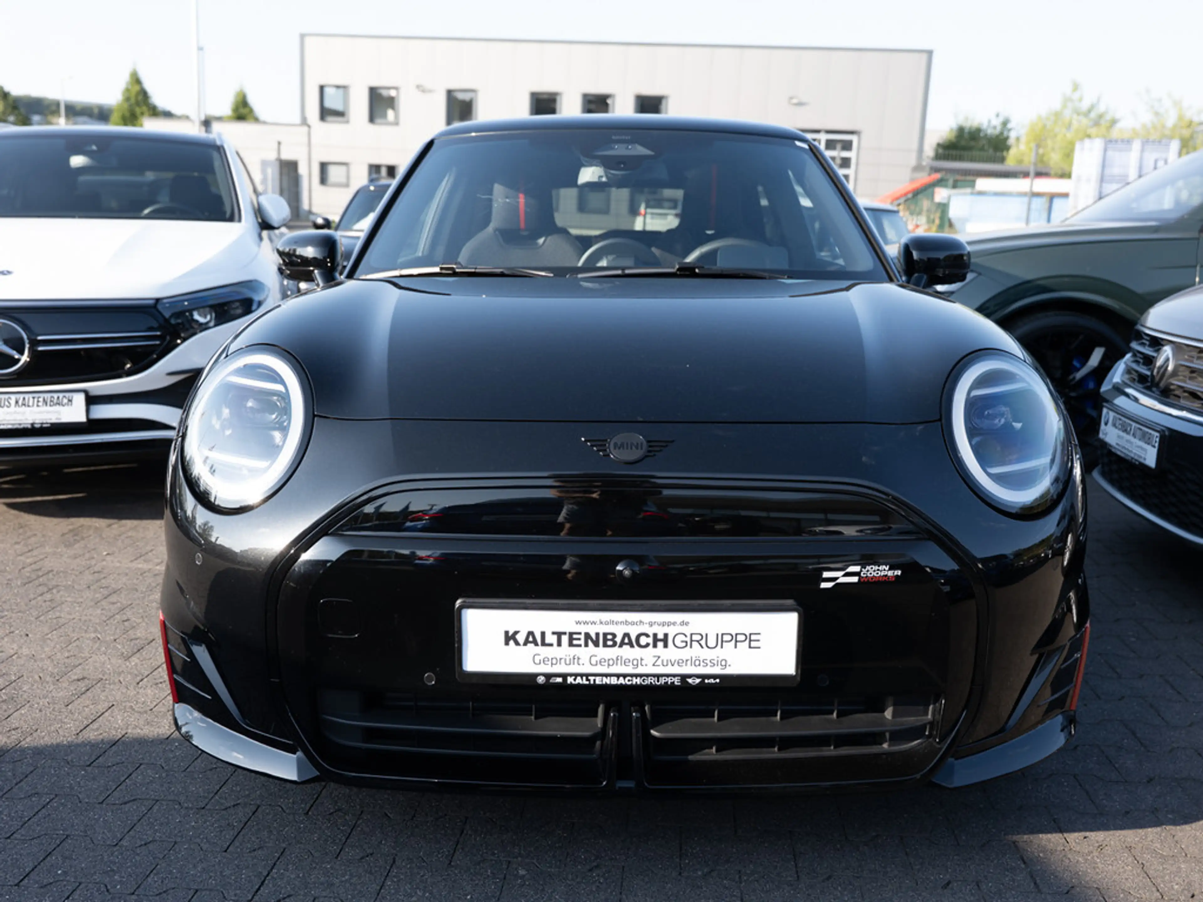 MINI John Cooper Works E PANO HUD LED NAVI H/K SHZ — photo 3