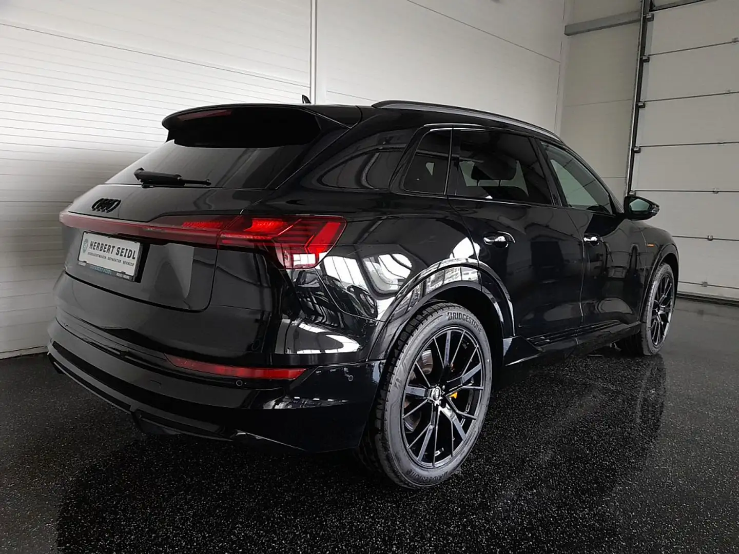 Audi e-tron 50 quattro S-LINE BLACK EDITION *NP: € 91.419,-... Black - 2