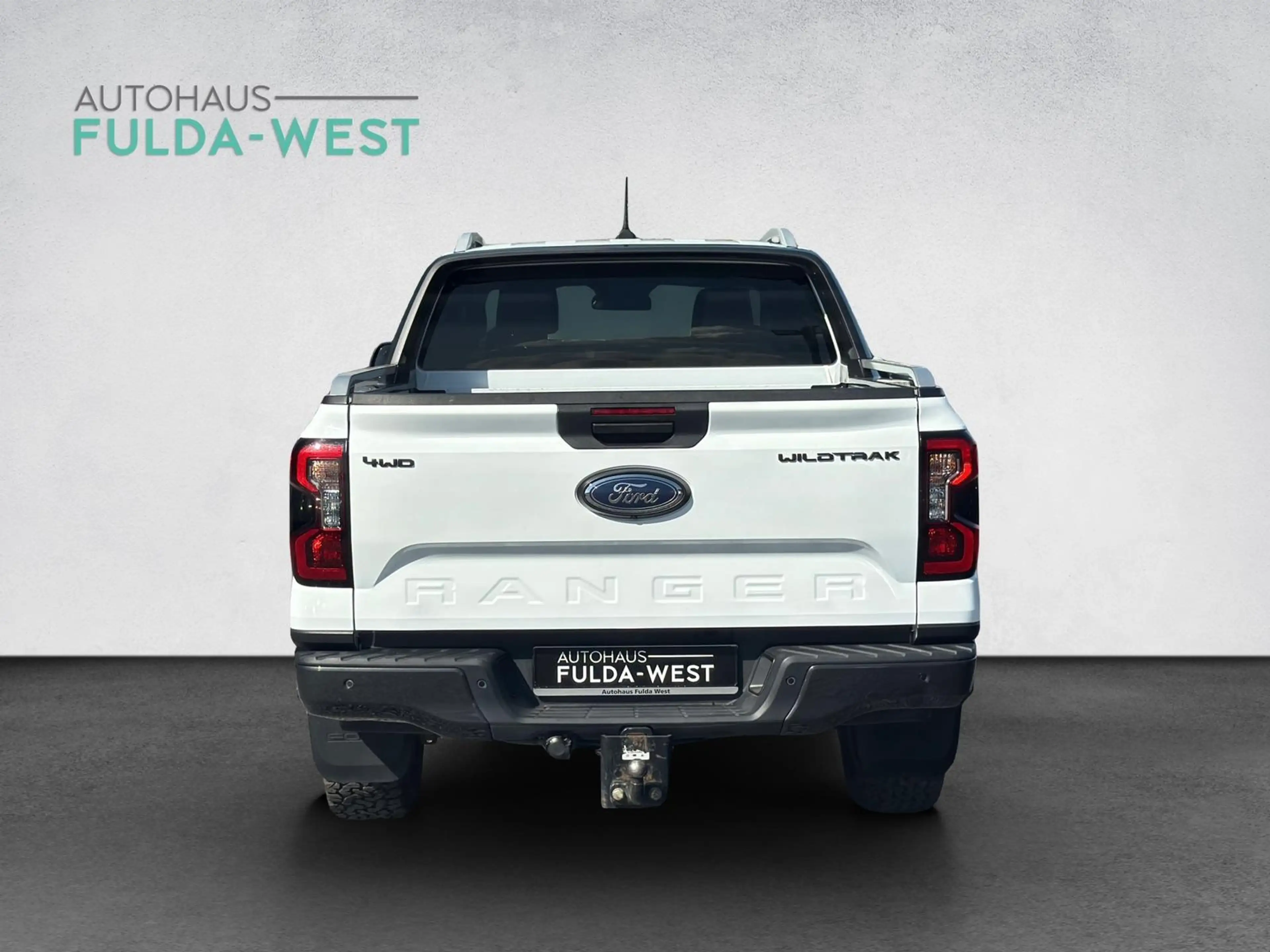 Ford Ranger 3.0 V6 Wildtrak e-4WD DoKa AHK ACC Kamera — photo 7