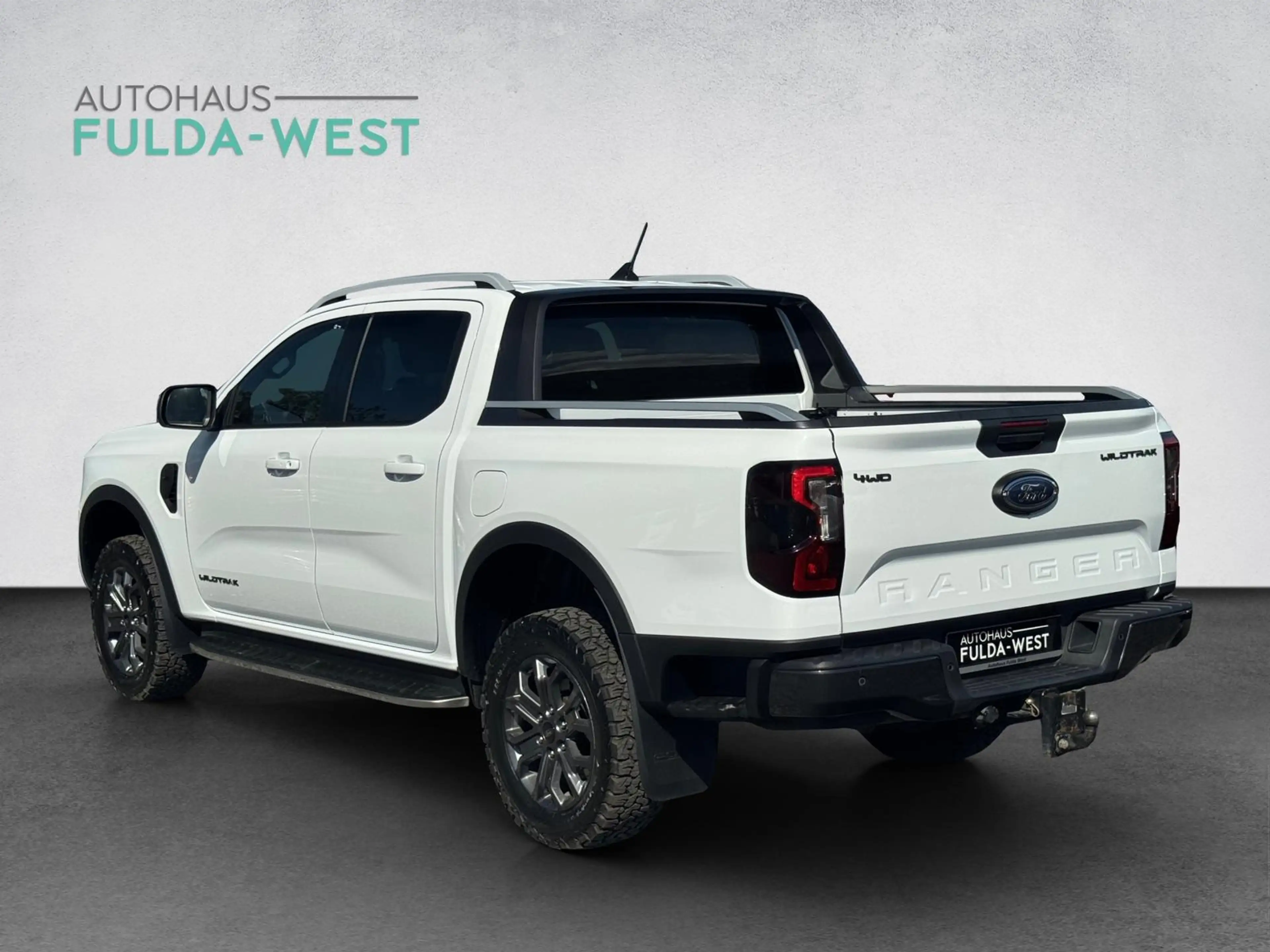 Ford Ranger 3.0 V6 Wildtrak e-4WD DoKa AHK ACC Kamera — photo 4