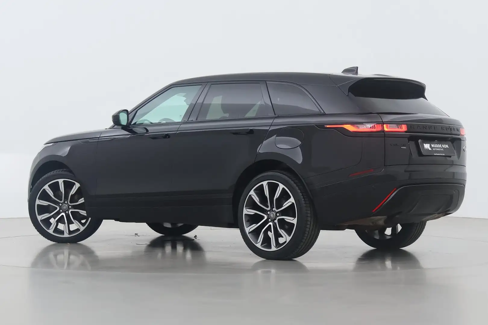 Land Rover Range Rover Velar P400e S VERKOCHT Zwart - 2