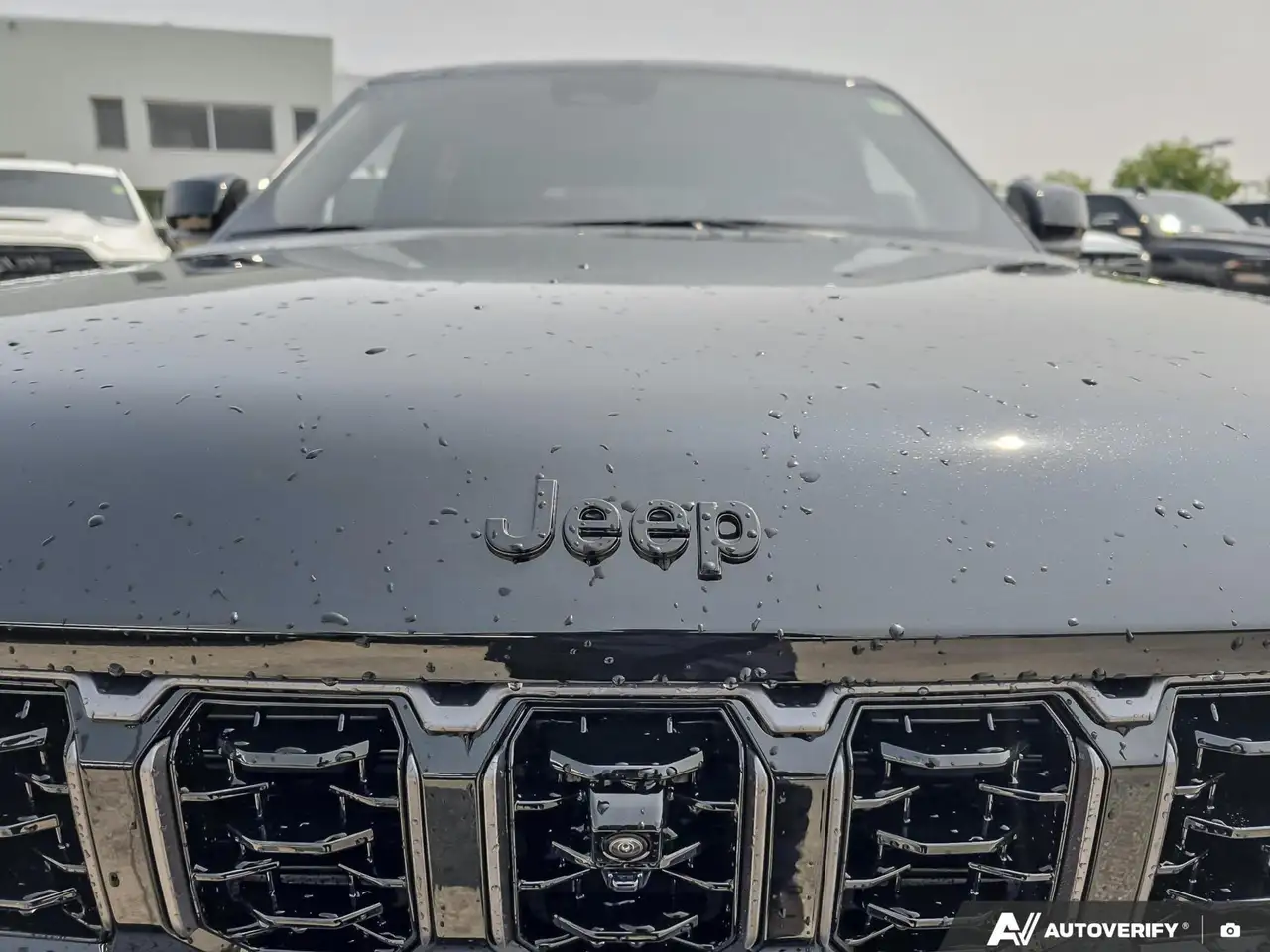 Jeep Grand Cherokee photo Jeep Grand Cherokee