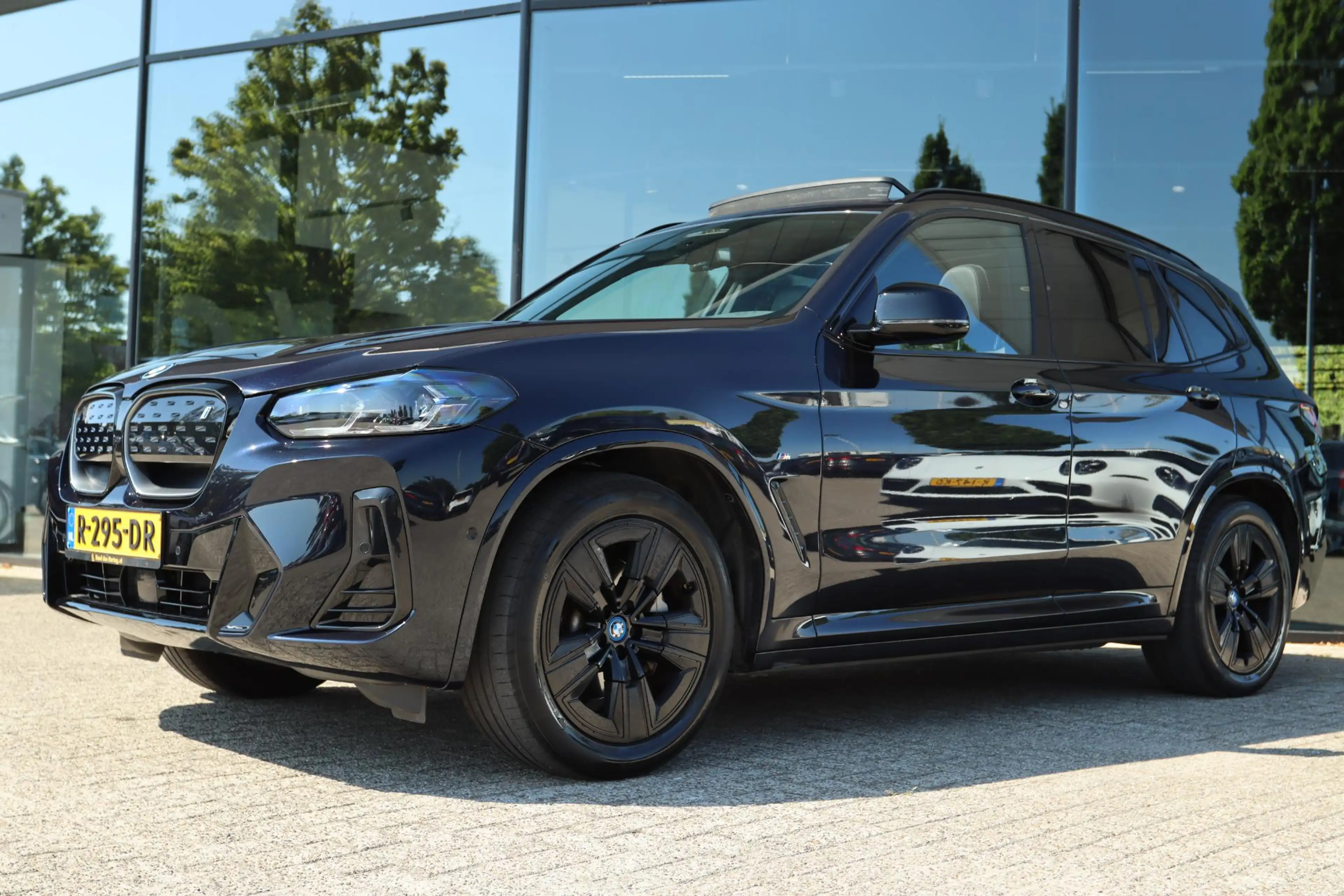 BMW iX3 EXECUTIVE M-SPORT 80 KWH SOH 100% | SHADOWLINE | P