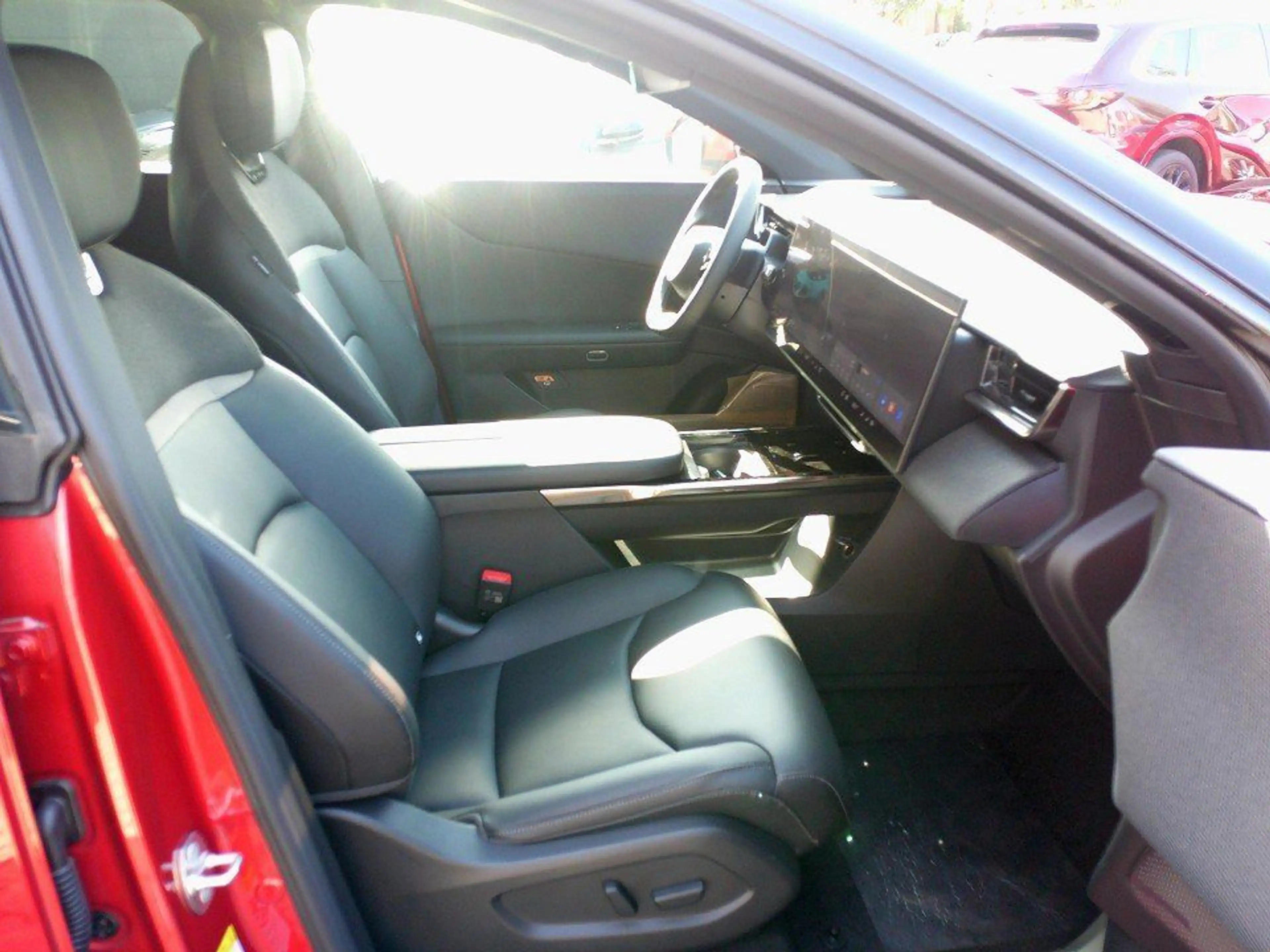 Mazda CX-6e EV Takumi 21-ZOLL/360°/PANORAMA — photo 7