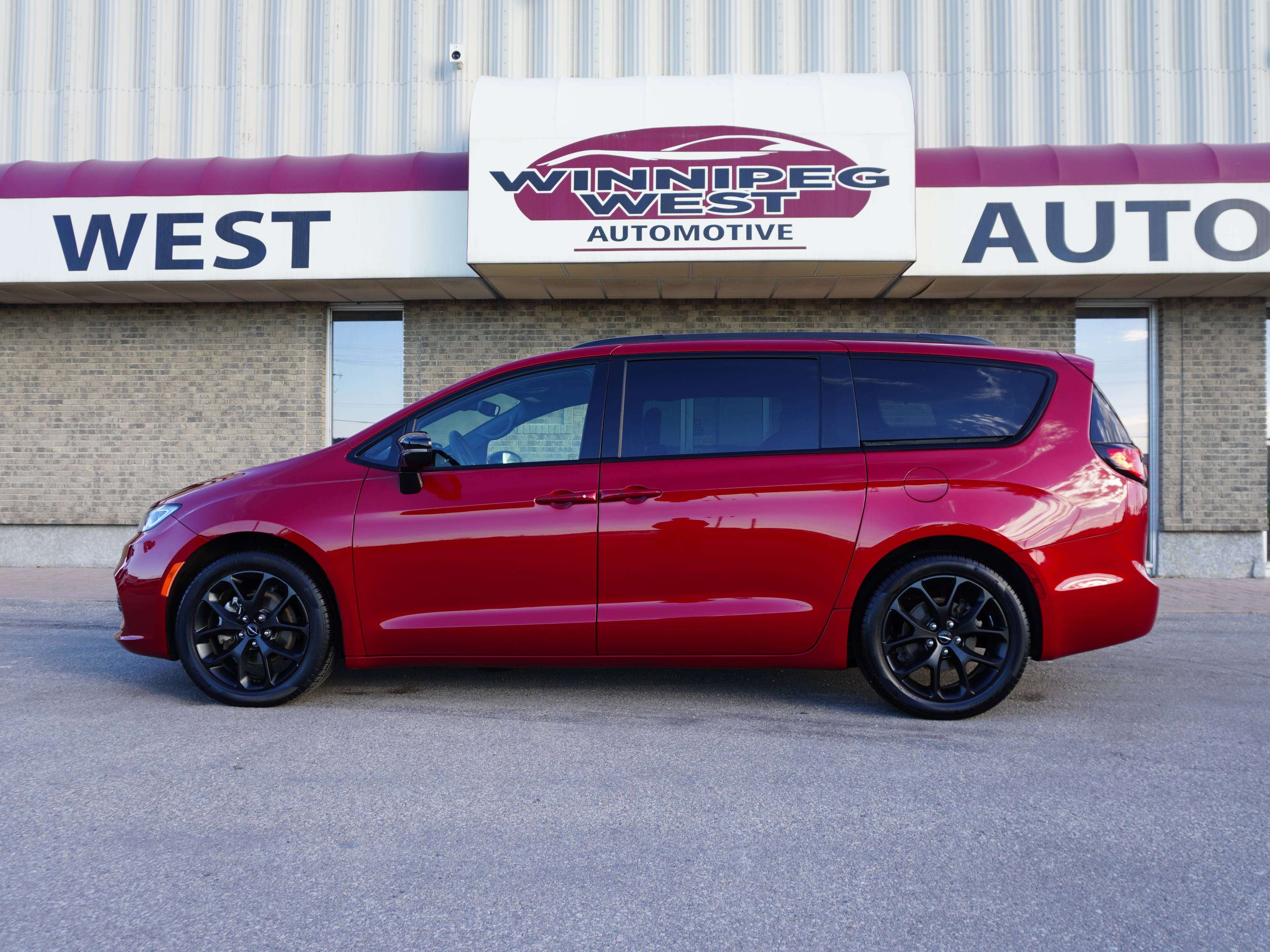 2024 Chrysler Pacifica