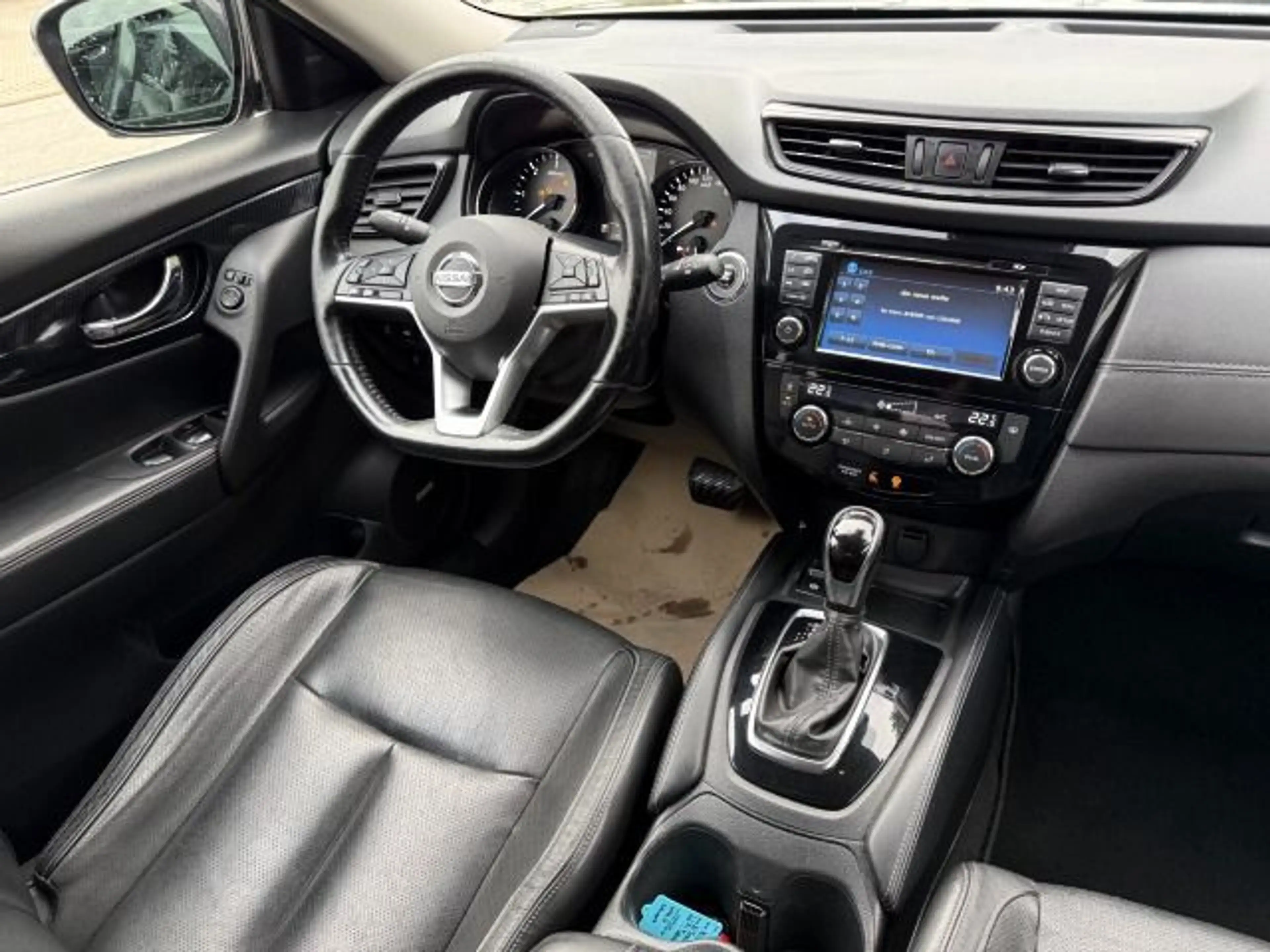 Nissan X-Trail 1,7dci Tekna Automatik AHK — photo 10