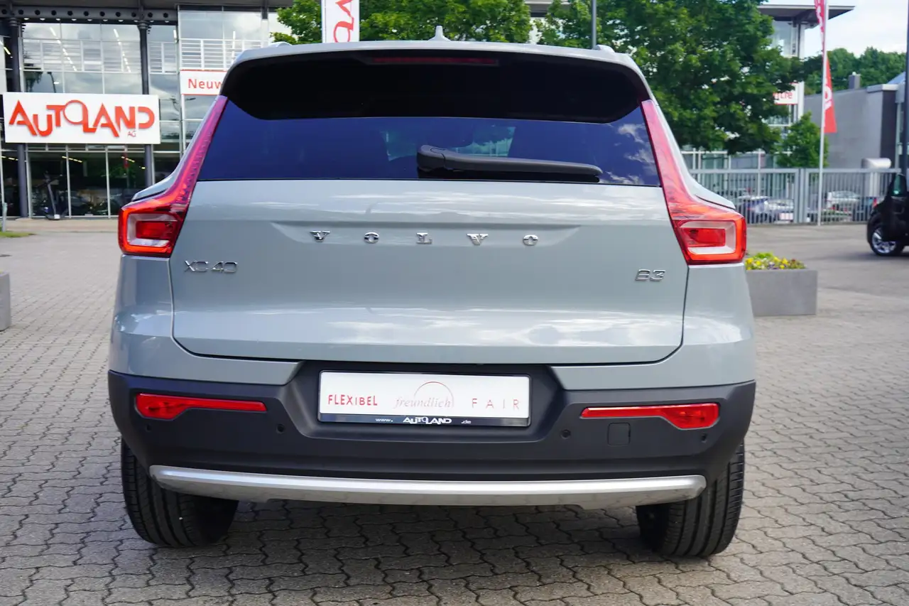 Volvo XC40 2026