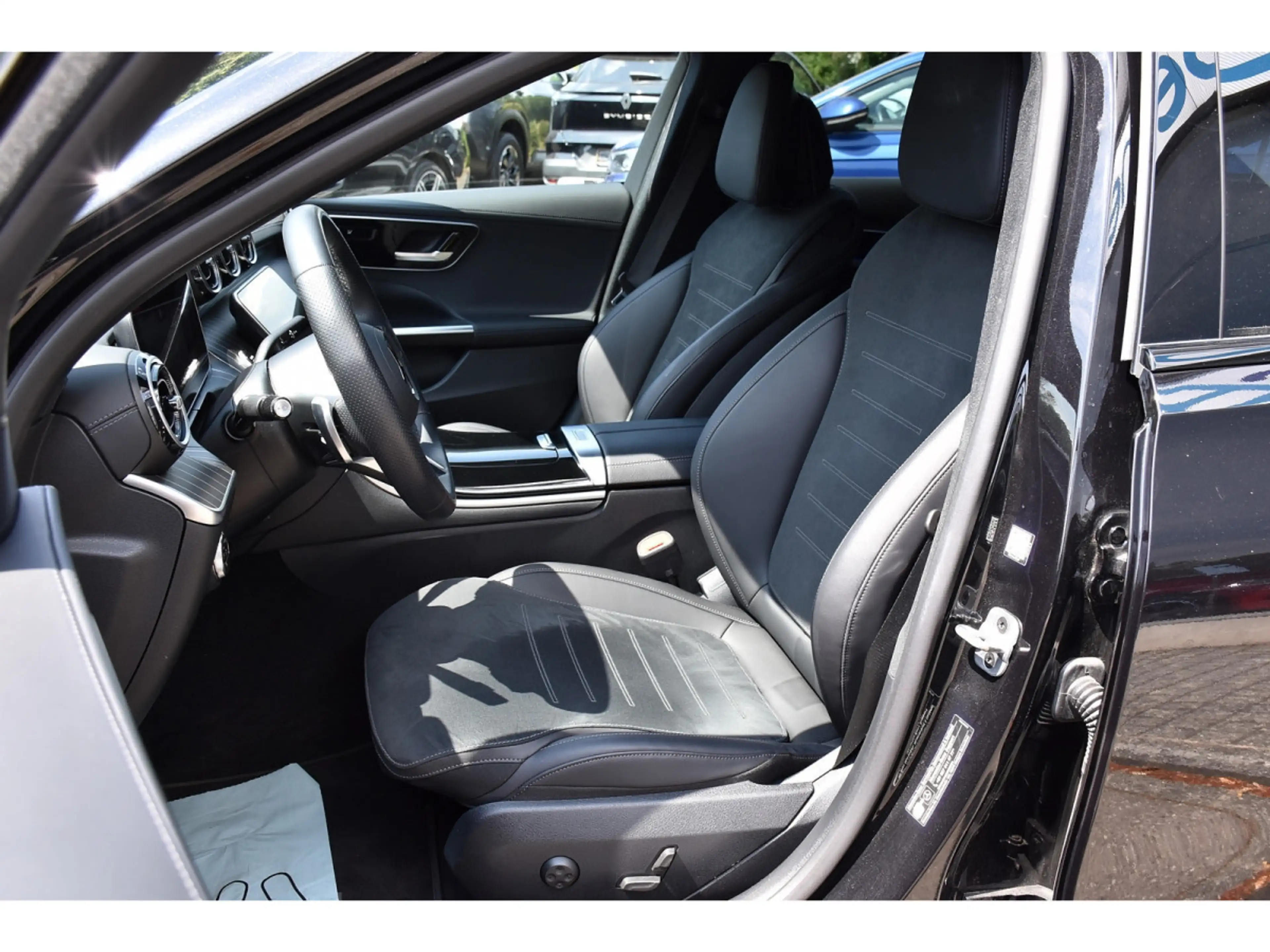 Mercedes-Benz C 300 de Break AMG Line 9G-Tronic ACC LANE SIDE CAM 1° M — photo 7
