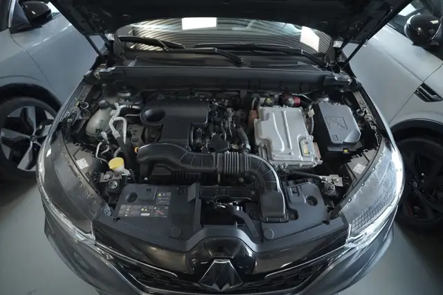 Renault Arkana view 11