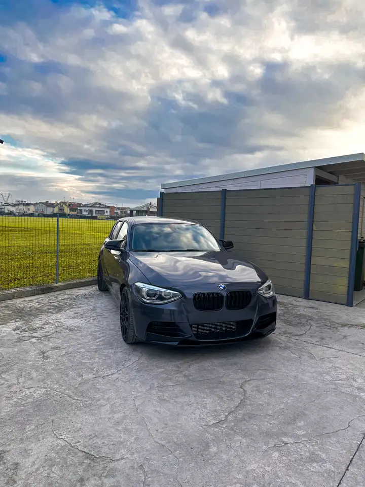 BMW 114
