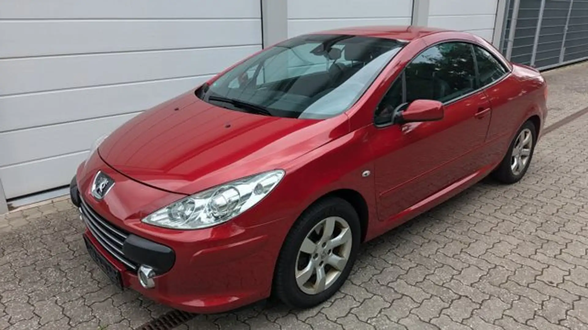 Peugeot 307 CC Cabrio*1 Hand*Leder Schwarz*Tüv:04/2027* Červená - 2
