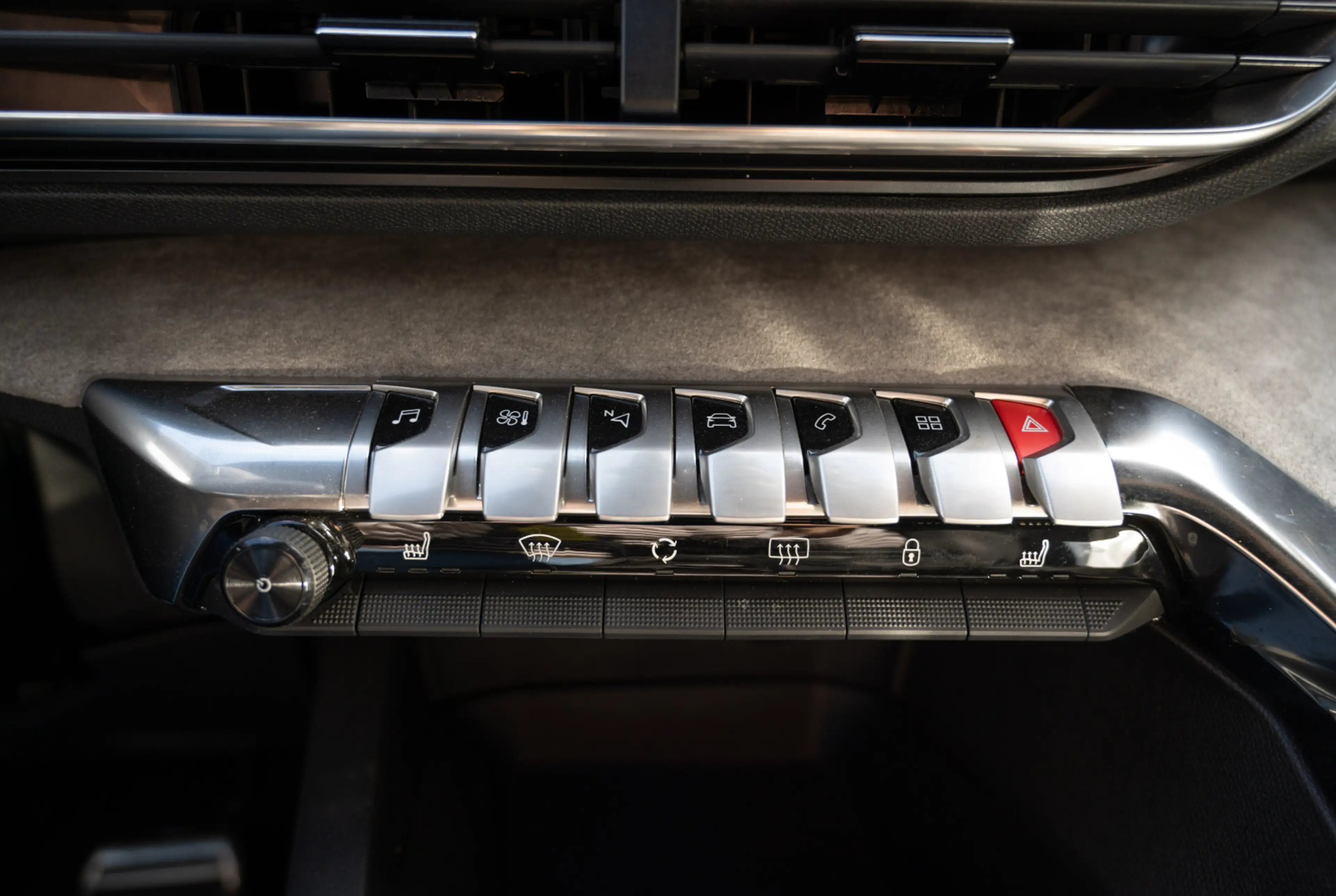 Peugeot 3008 GT 1.2 Hybrid 136 *GW-TOP-DEAL* — photo 10