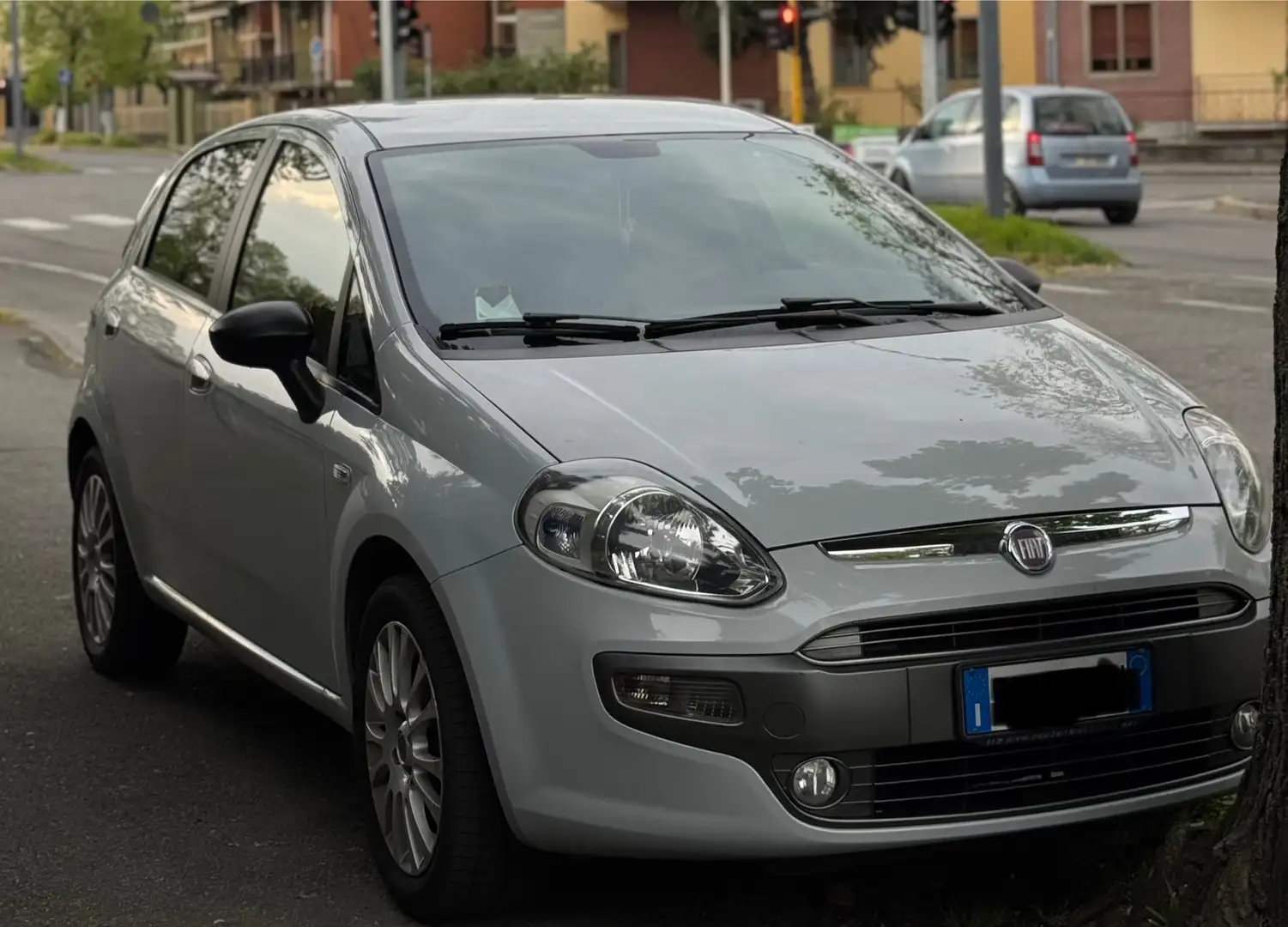 Fiat Punto Evo 1.4 M.Air 16V 5 porte S&S Dynamic 77kw/105cv - 2