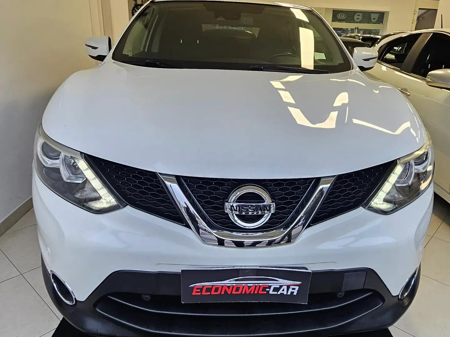 Nissan Qashqai Qashqai 1.5 dci Acenta 110cv E6 Blanc - 1