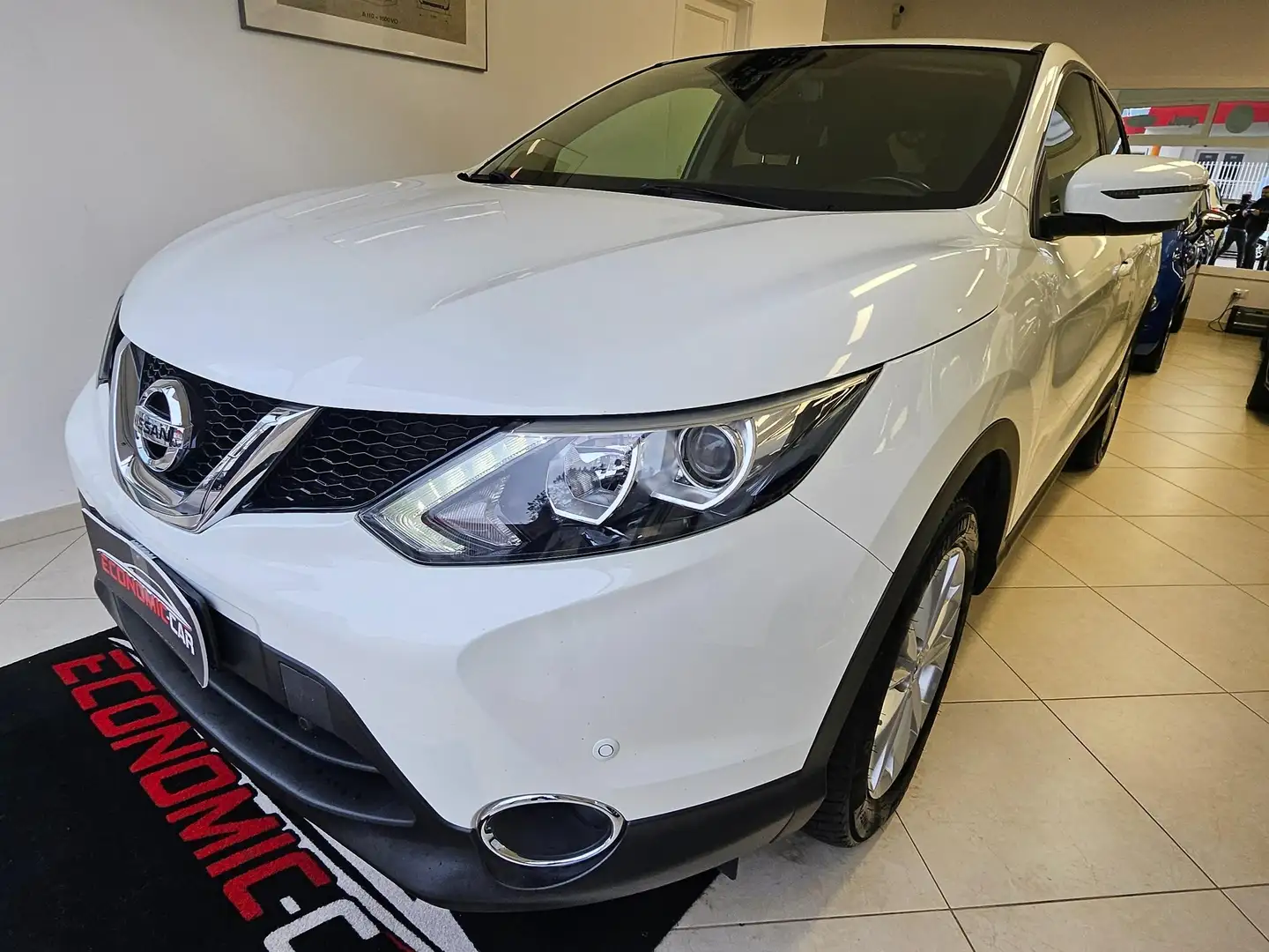 Nissan Qashqai Qashqai 1.5 dci Acenta 110cv E6 Blanc - 2