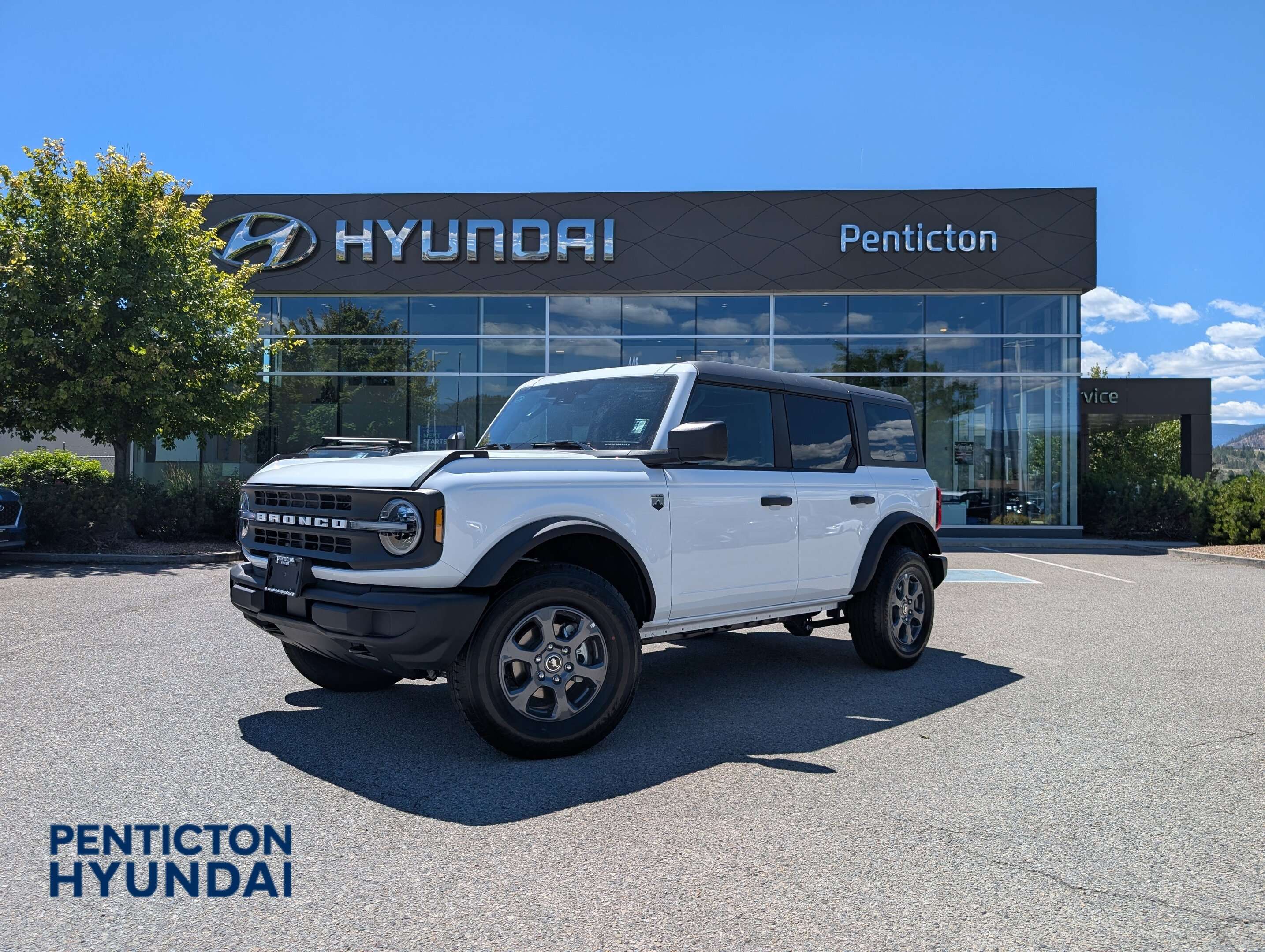 2026 Ford Bronco Big Bend | 4x4 | ULTRA-LOW KILOMETERS | REMOVABLE