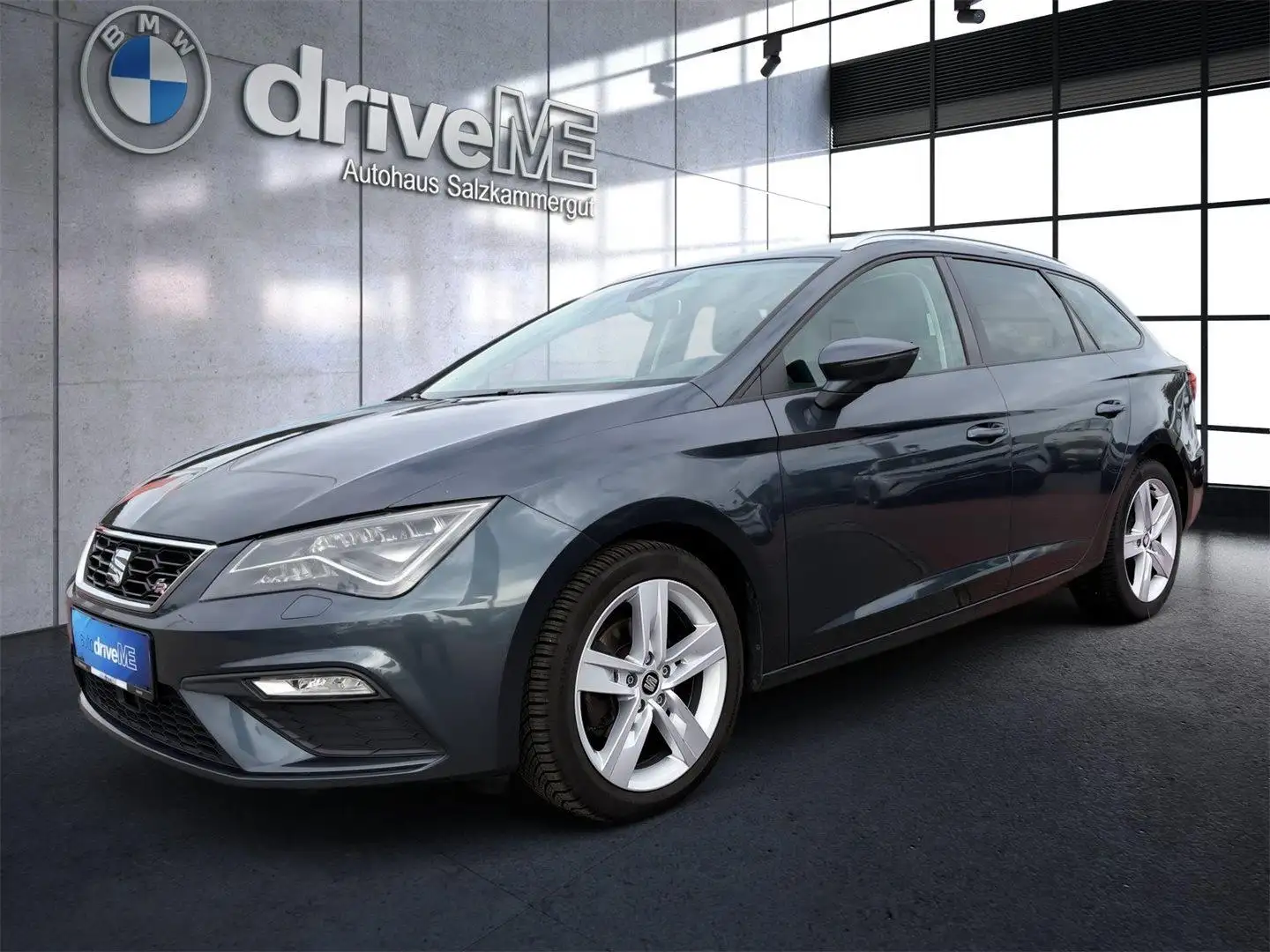 SEAT Leon ST FR 2,0 TDI DSG Start-S Grigio - 2