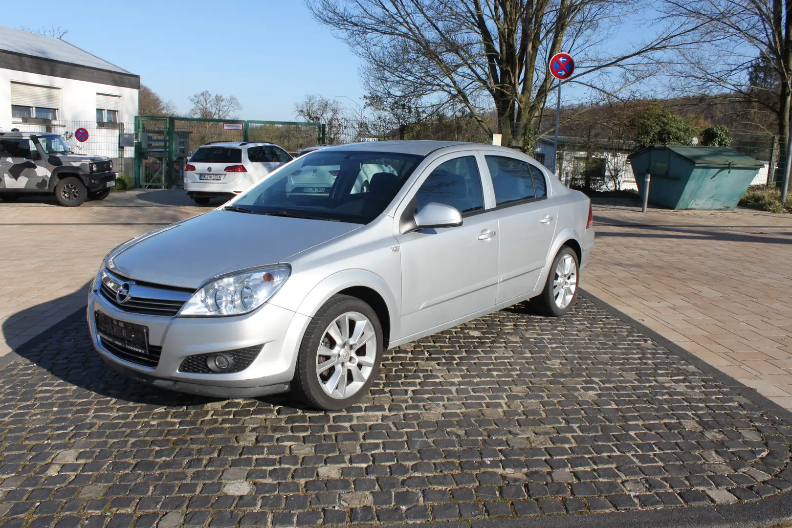 Opel Astra 1.6 Edition/Alu/Klima/1-Hand/85Tkm/Tüv NEU. Silber - 2