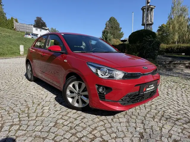 Kia Rio KLIMA TEMPOMAT SHZ R-KAM