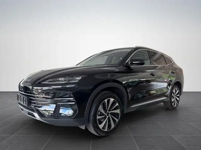 BYD Seal U DM-i Boost /360°/HUD/SHZ/PANO-DA/19Z/ 160 kW (2...
