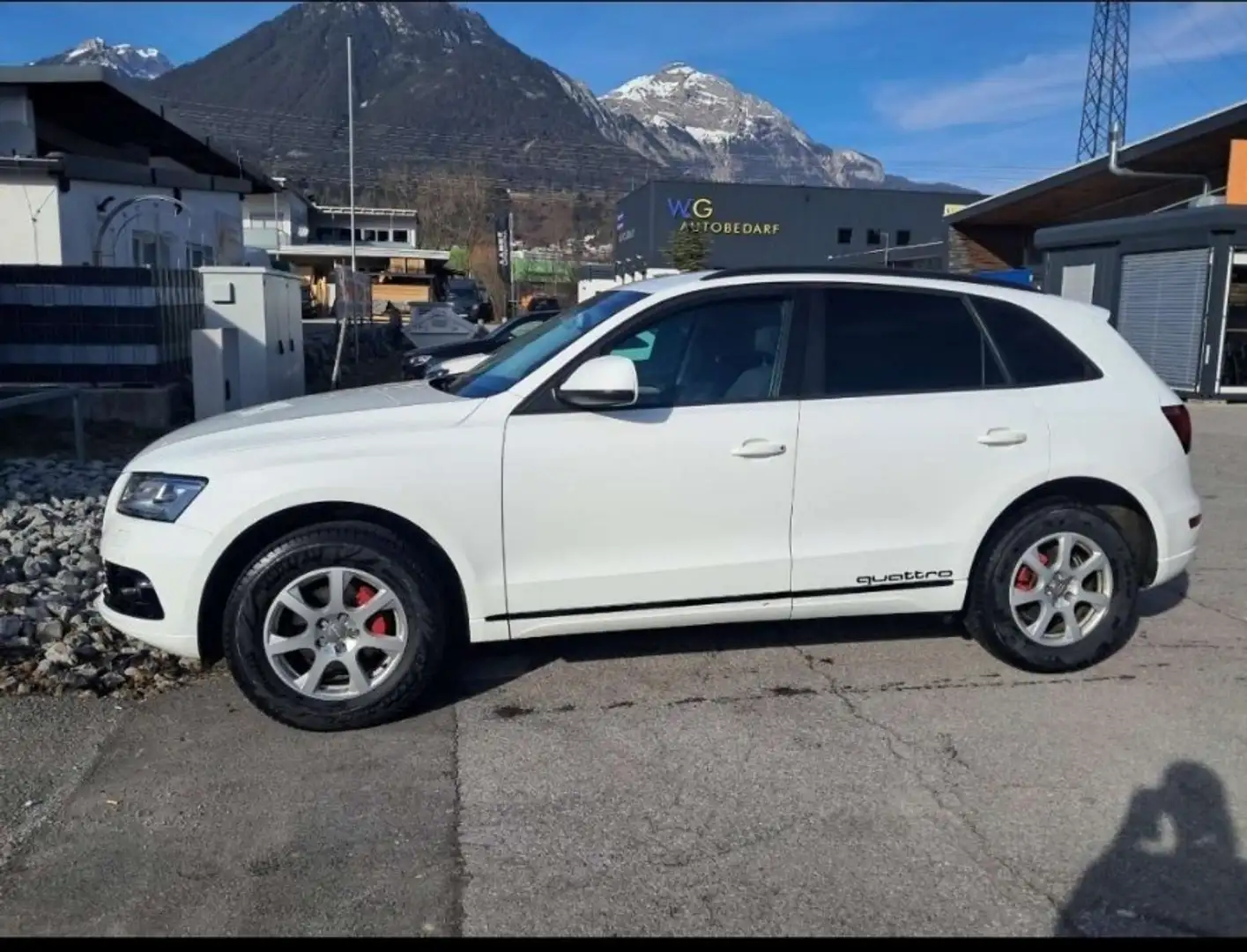 Audi Q5 2,0 TDI quattro DPF S-tronic - 1