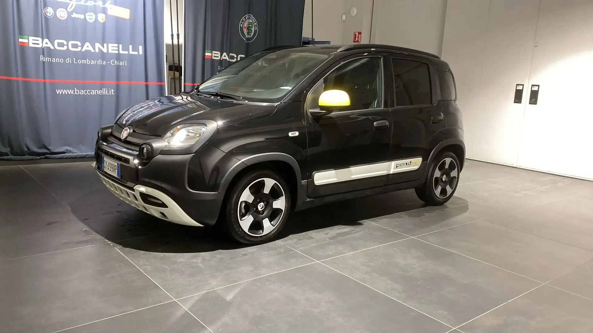 Fiat Panda Panda 1.0 FireFly S&S Hybrid Pandina Negro - 1