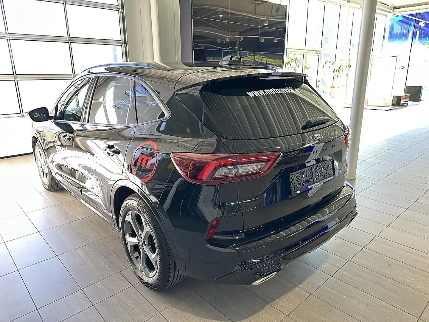Ford Kuga 2,5 Duratec FHEV ST-Line Aut. Schwarz - 2