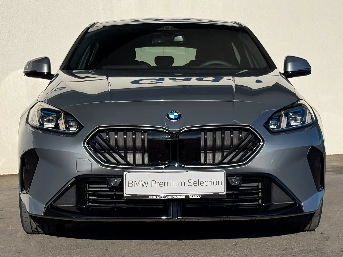 BMW 118 d M-Sportpaket Grau - 2