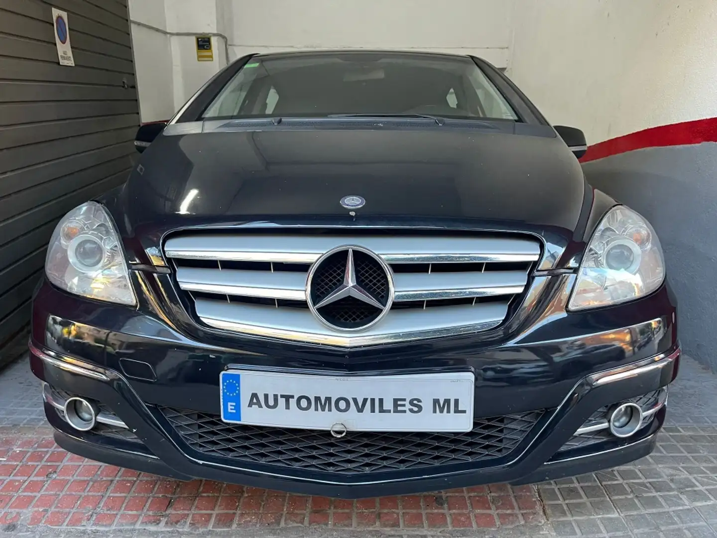 Mercedes-Benz B 180 180CDI Autotronic (9.75) Noir - 2