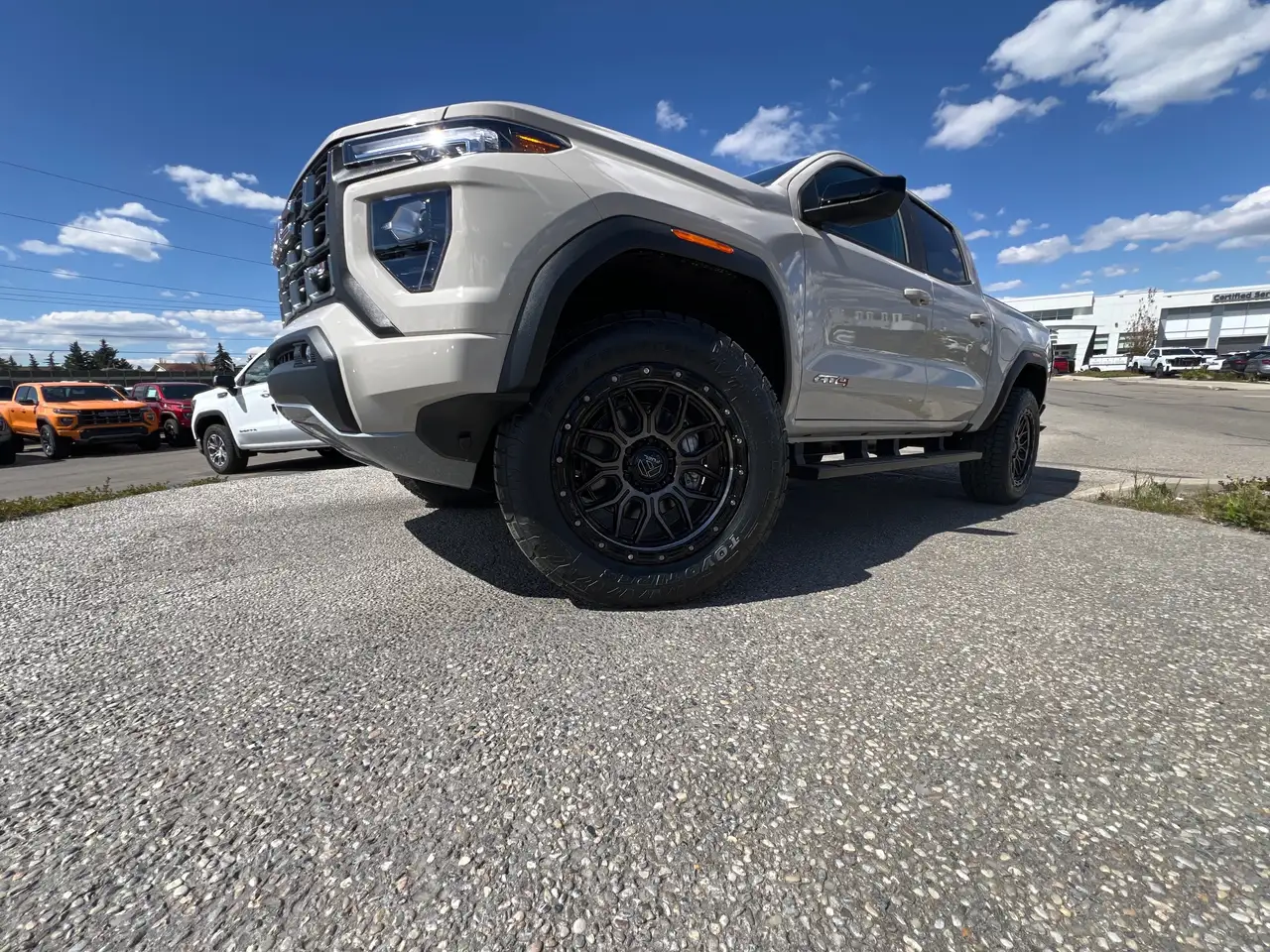 GMC Canyon снимка GMC Canyon