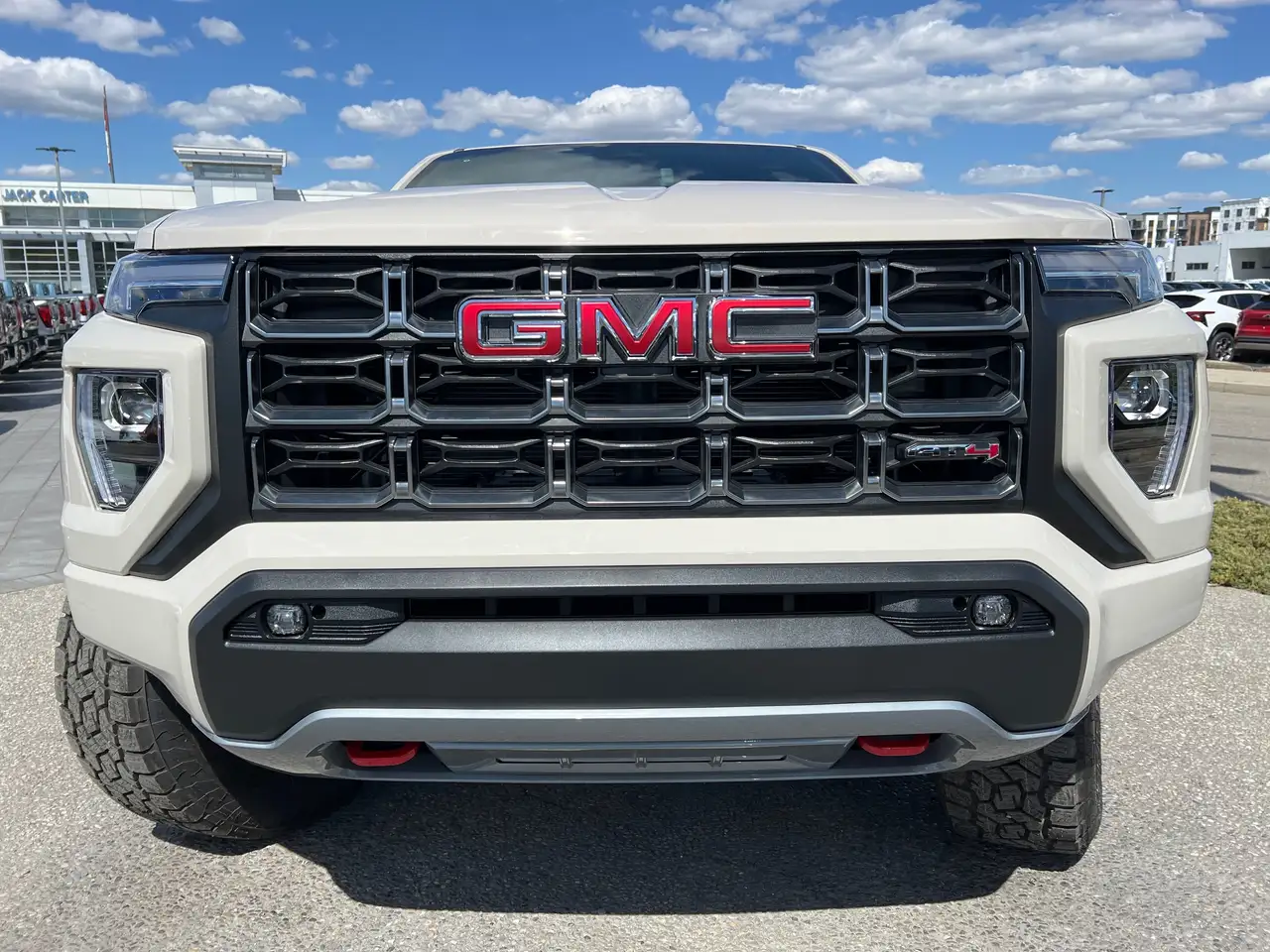 GMC Canyon снимка GMC Canyon