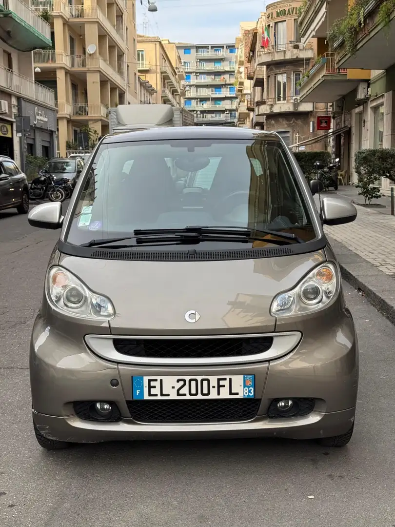 smart forTwo 1000 52 kW MHD coupé passion Gris - 2