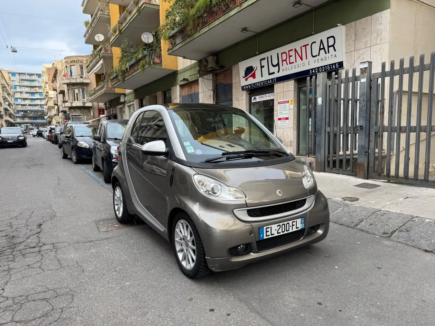 smart forTwo 1000 52 kW MHD coupé passion Gris - 1