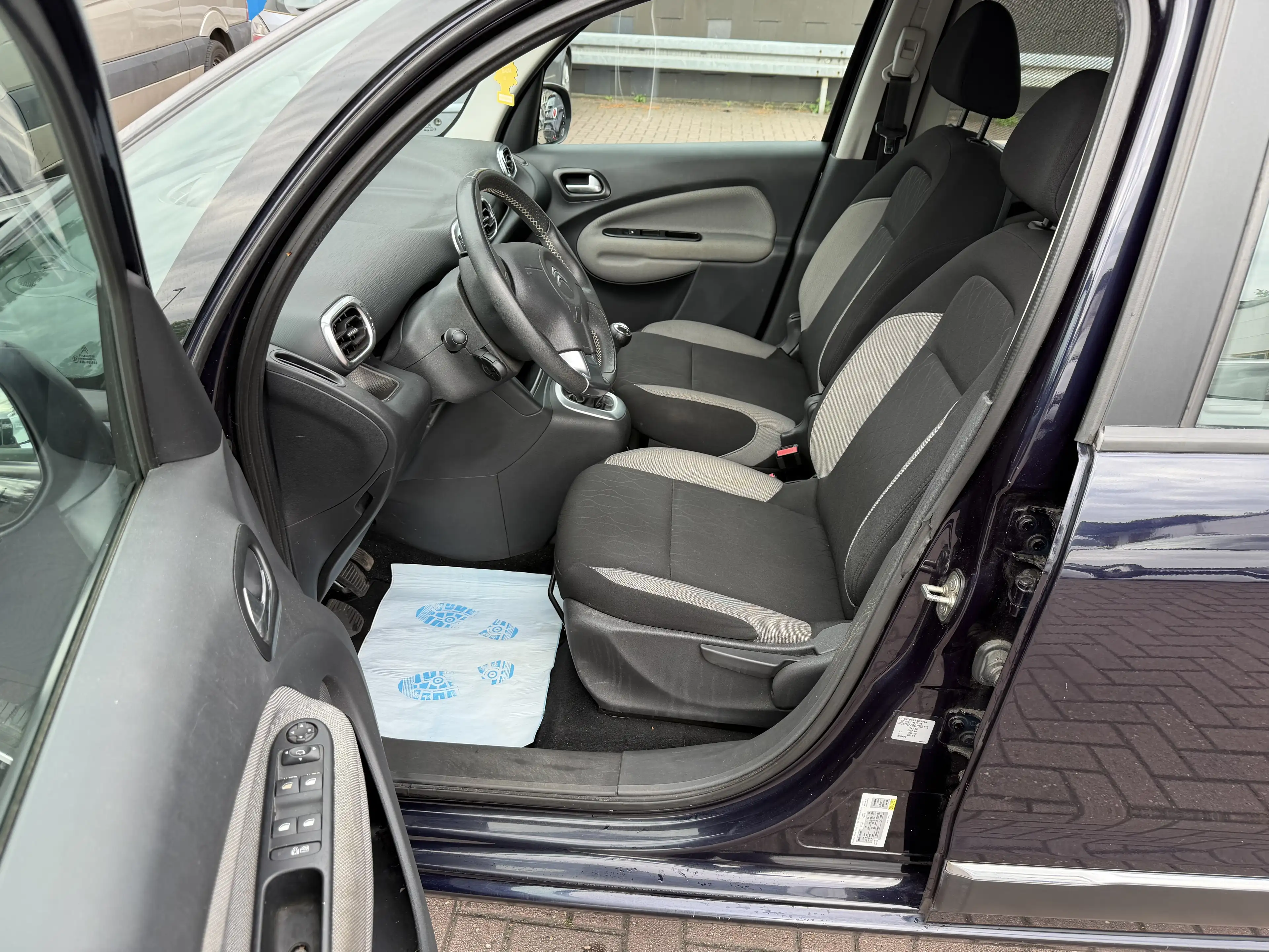 Citroen C3 Picasso Selection*TÜV NEU*GARANTIE* — photo 3