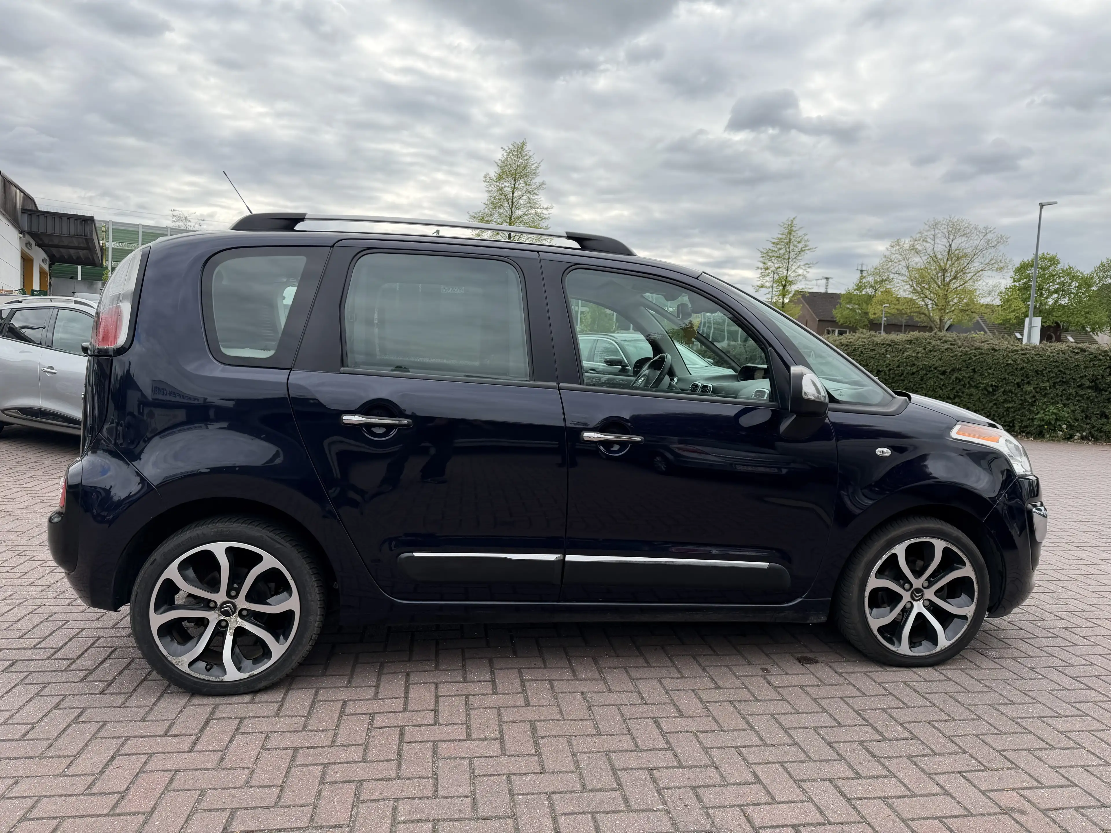 Citroen C3 Picasso Selection*TÜV NEU*GARANTIE* — photo 8