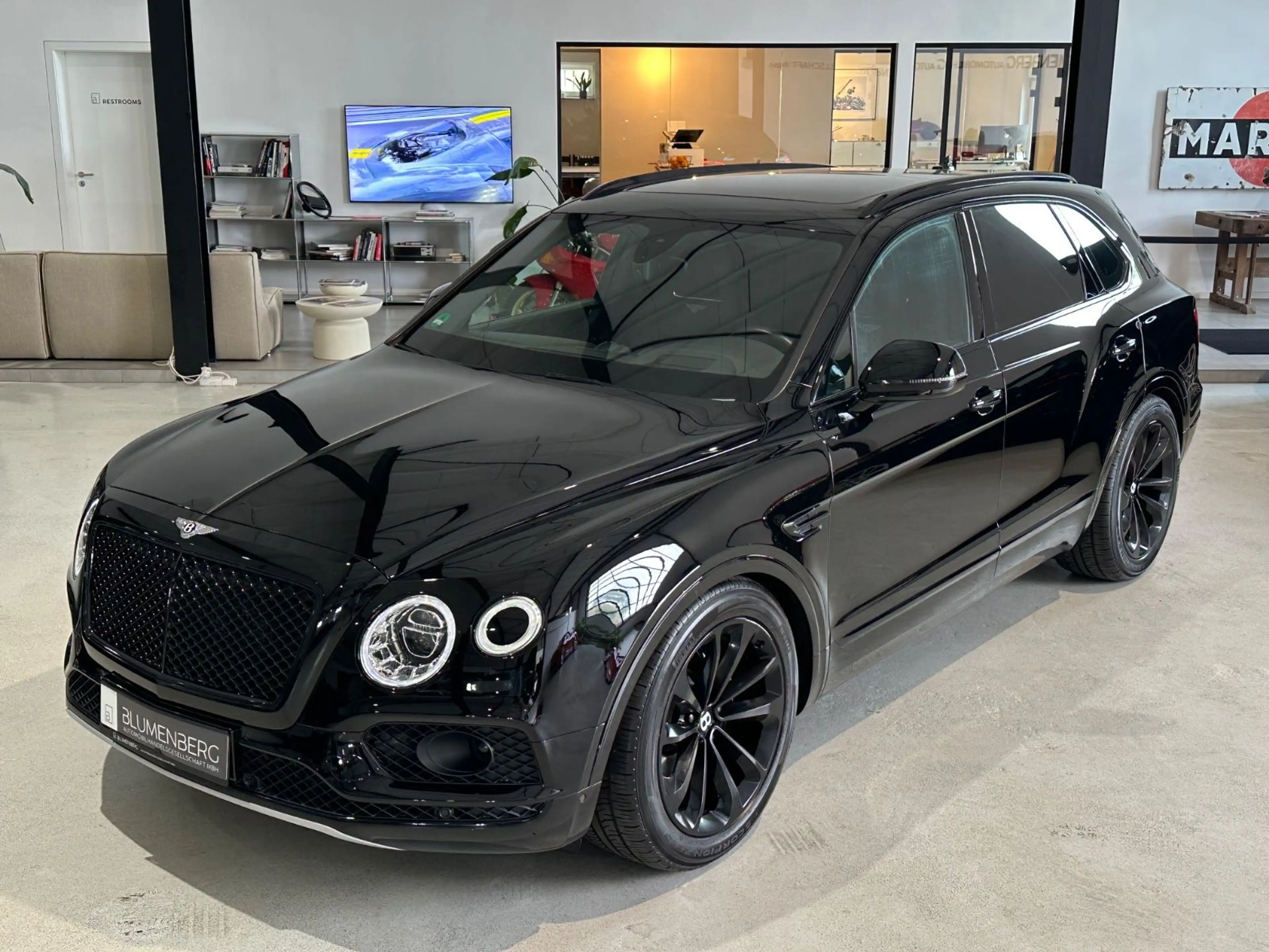 Bentley Bentayga 4.0 V8 Diesel 4WD*Blackline,Touring* — photo 5