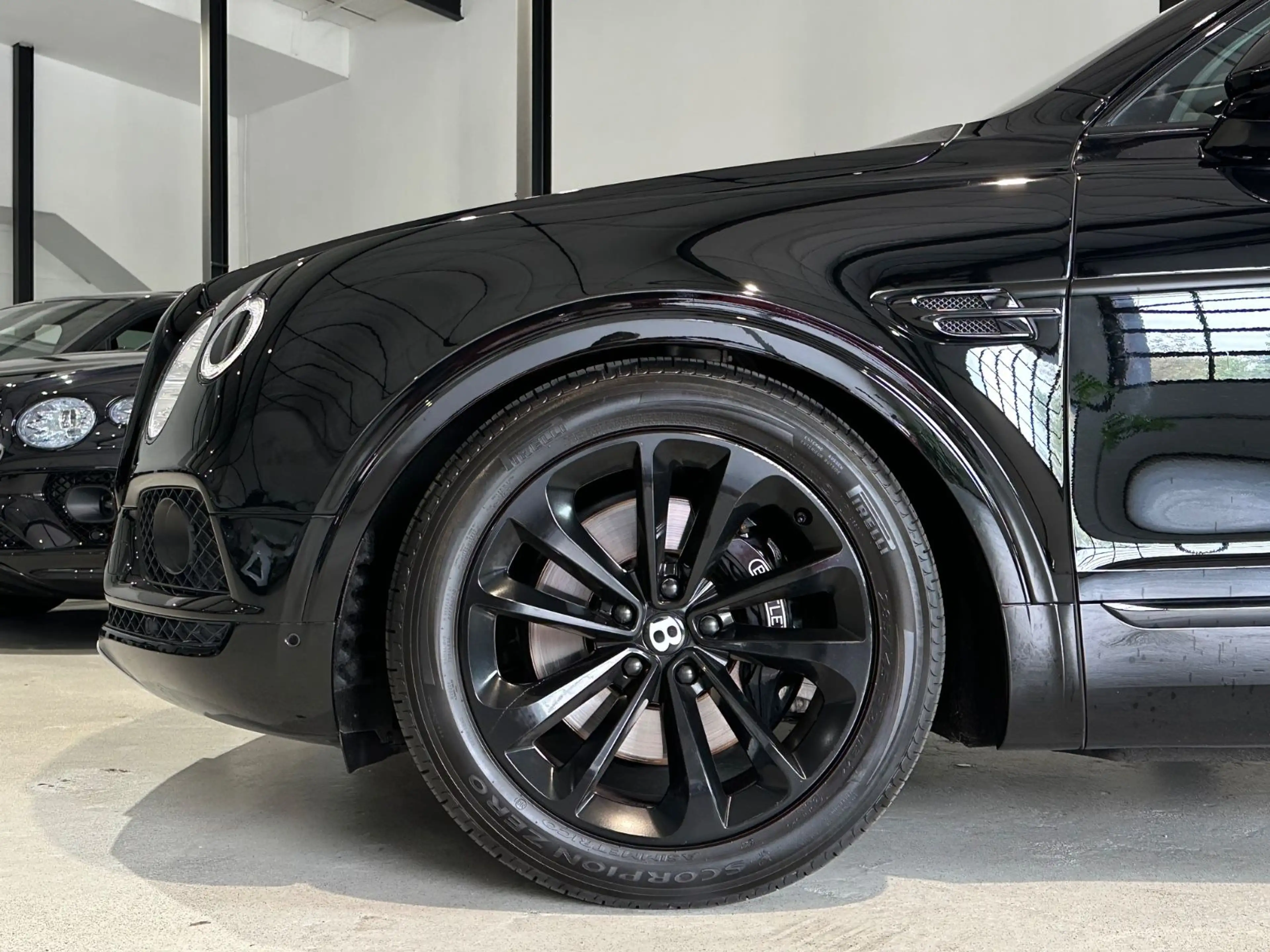 Bentley Bentayga 4.0 V8 Diesel 4WD*Blackline,Touring* — photo 8