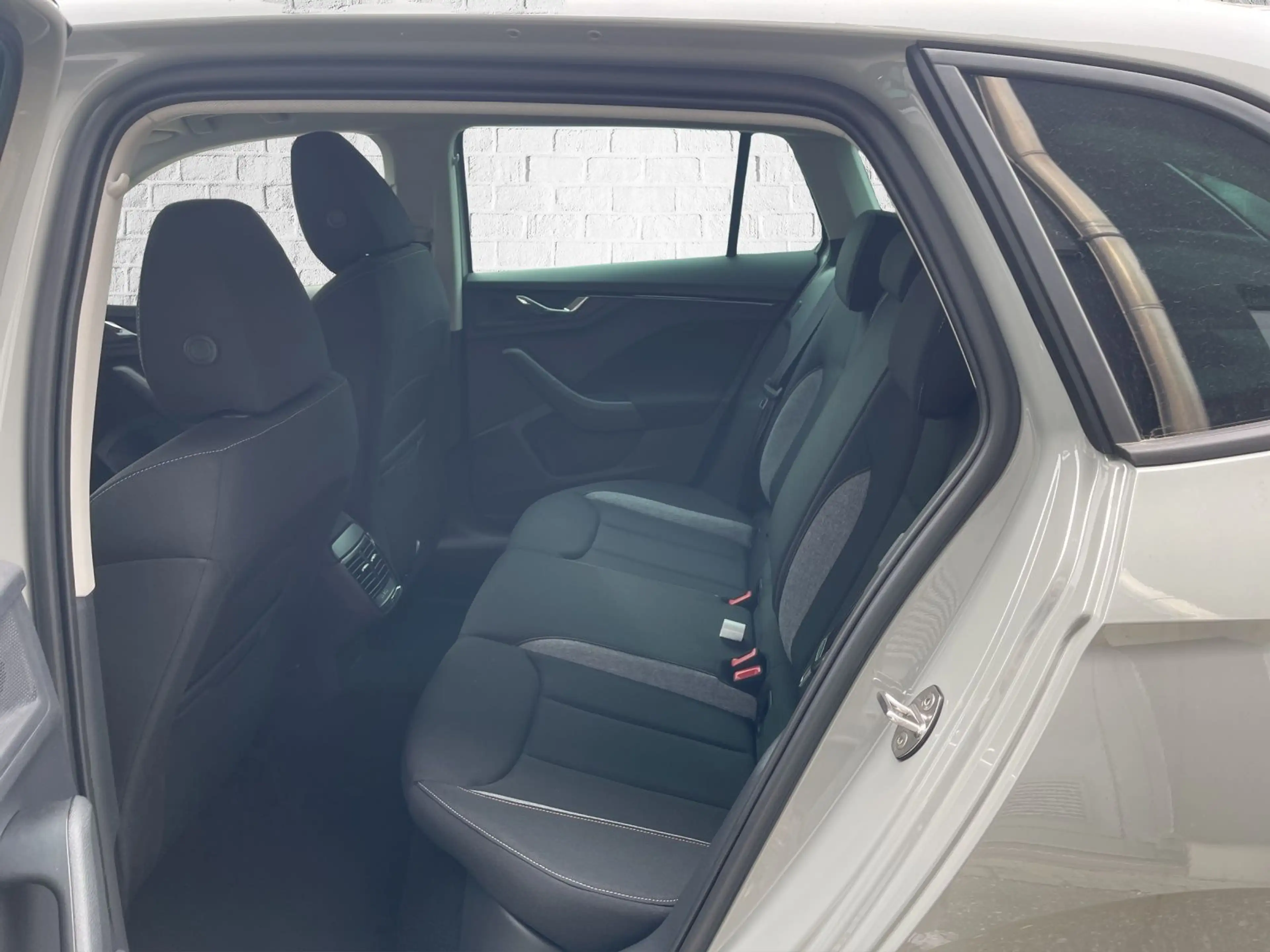 Skoda Scala 1.5 TSI DSG Automatik - Balance — photo 12