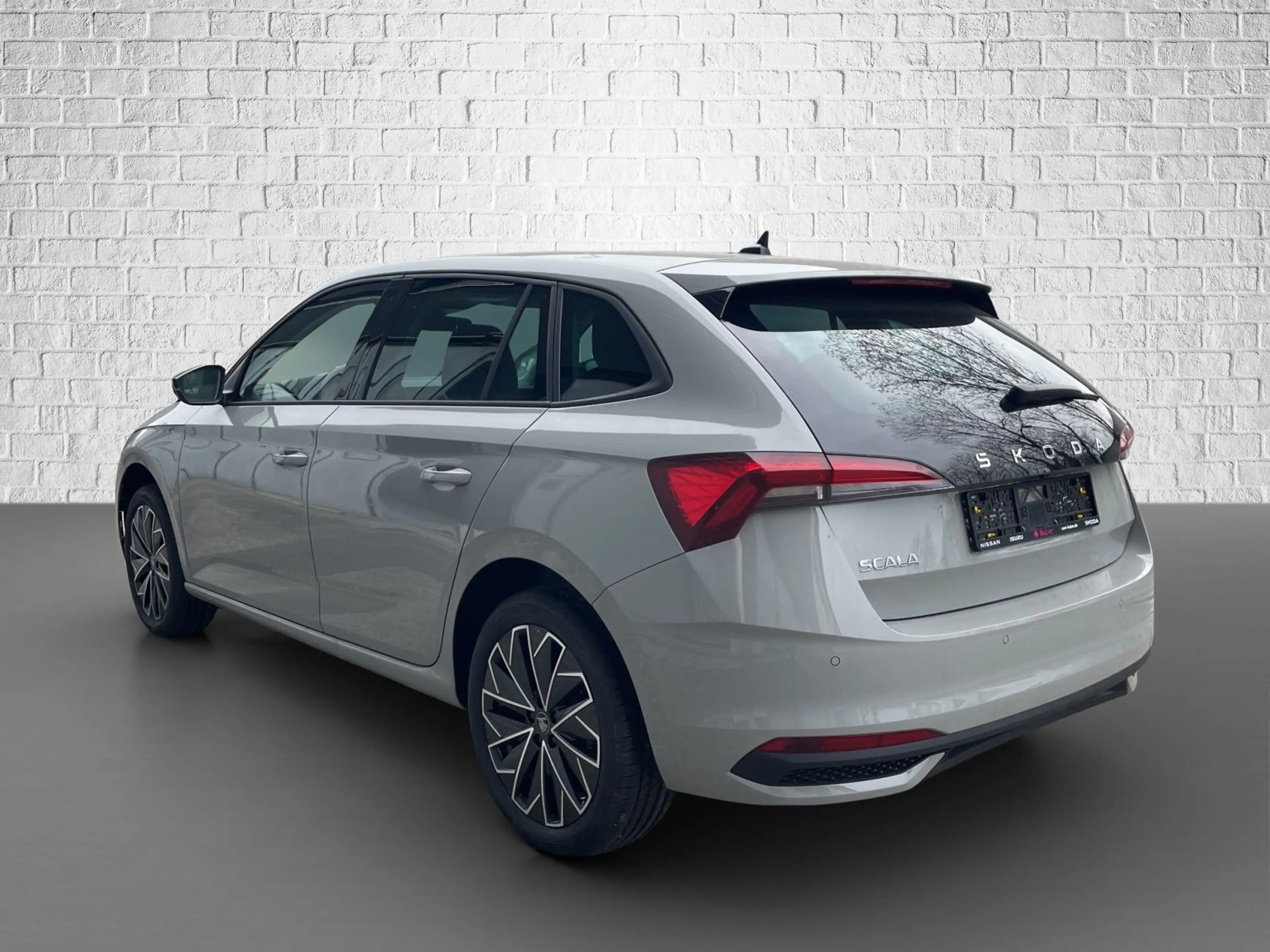 Skoda Scala 1.5 TSI DSG Automatik - Balance — photo 3