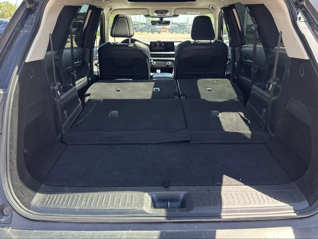 Infiniti QX60 снимка Infiniti QX60