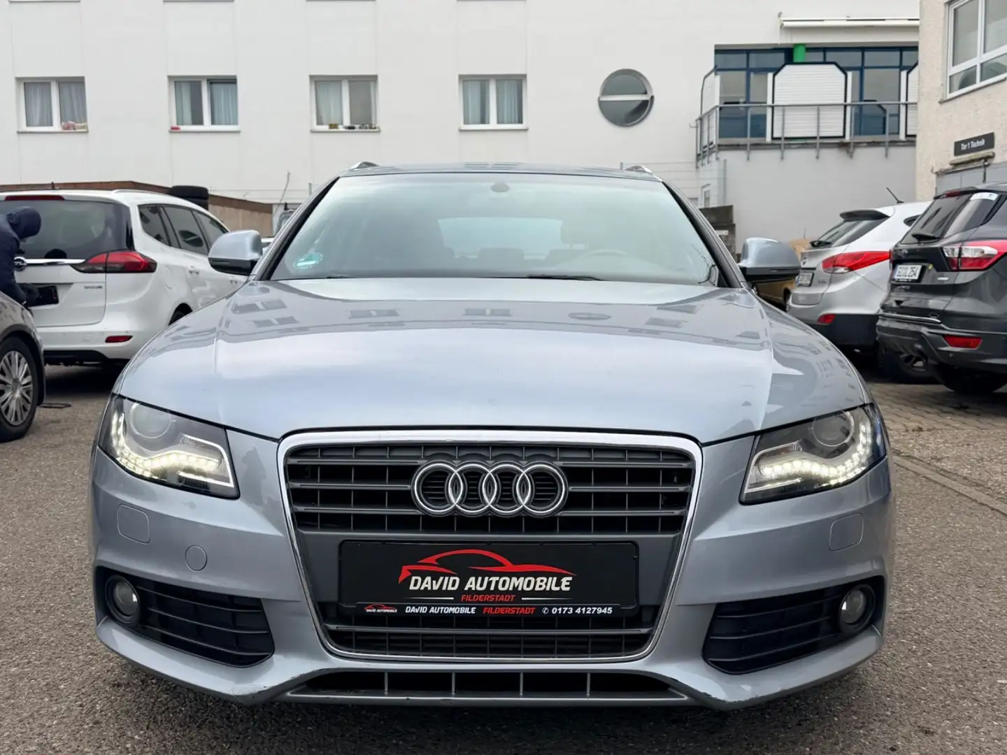 Audi A4 Avant S-line*1.8 TFSI*Tüv Neu*Gepflegt*2.Hand Silber - 2