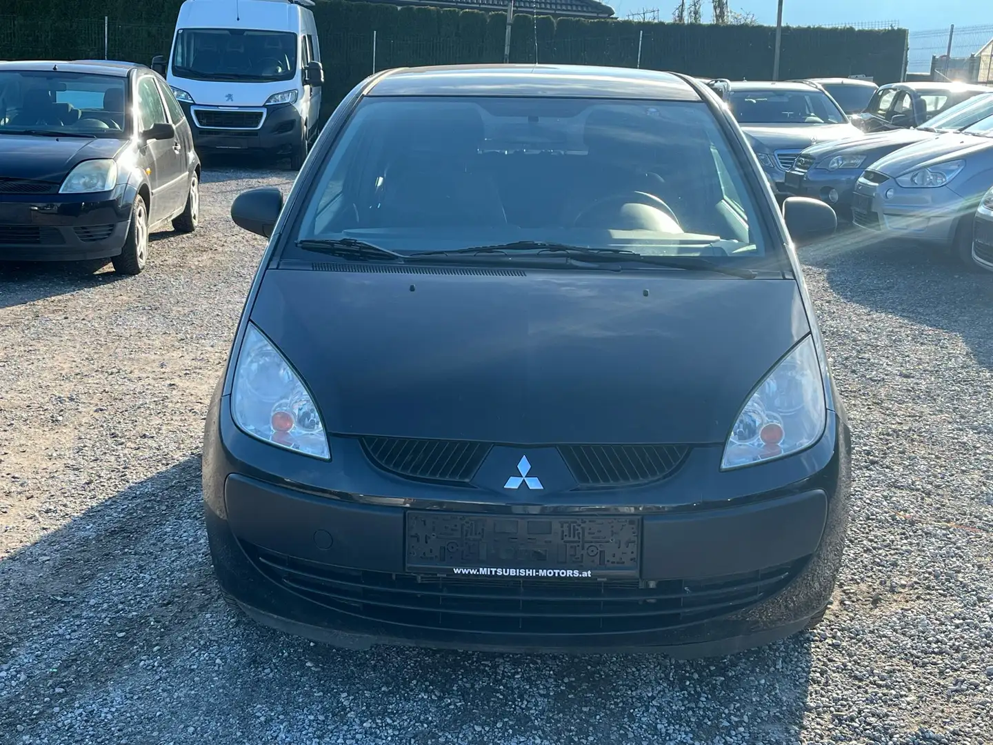 Mitsubishi Colt NUR FÜR EXPORT ODER HÄNDLER! Negro - 2