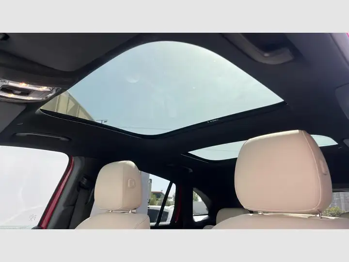 Mercedes-Benz GLA 250 e 2022, foto 19