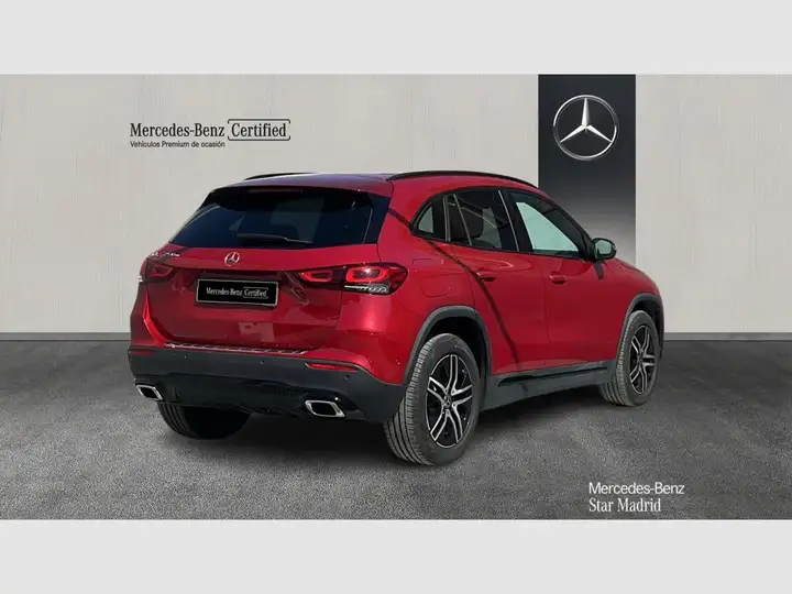 Mercedes-Benz GLA 250 e 2022, foto 2