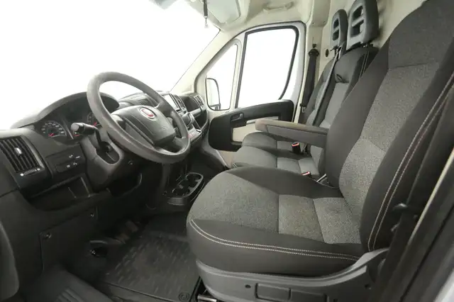 Fiat Ducato view 17